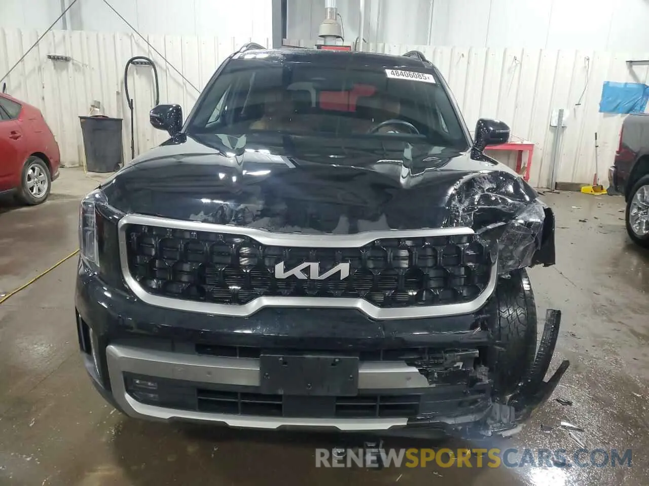5 Photograph of a damaged car 5XYP5DGC6PG406098 KIA TELLURIDE 2023