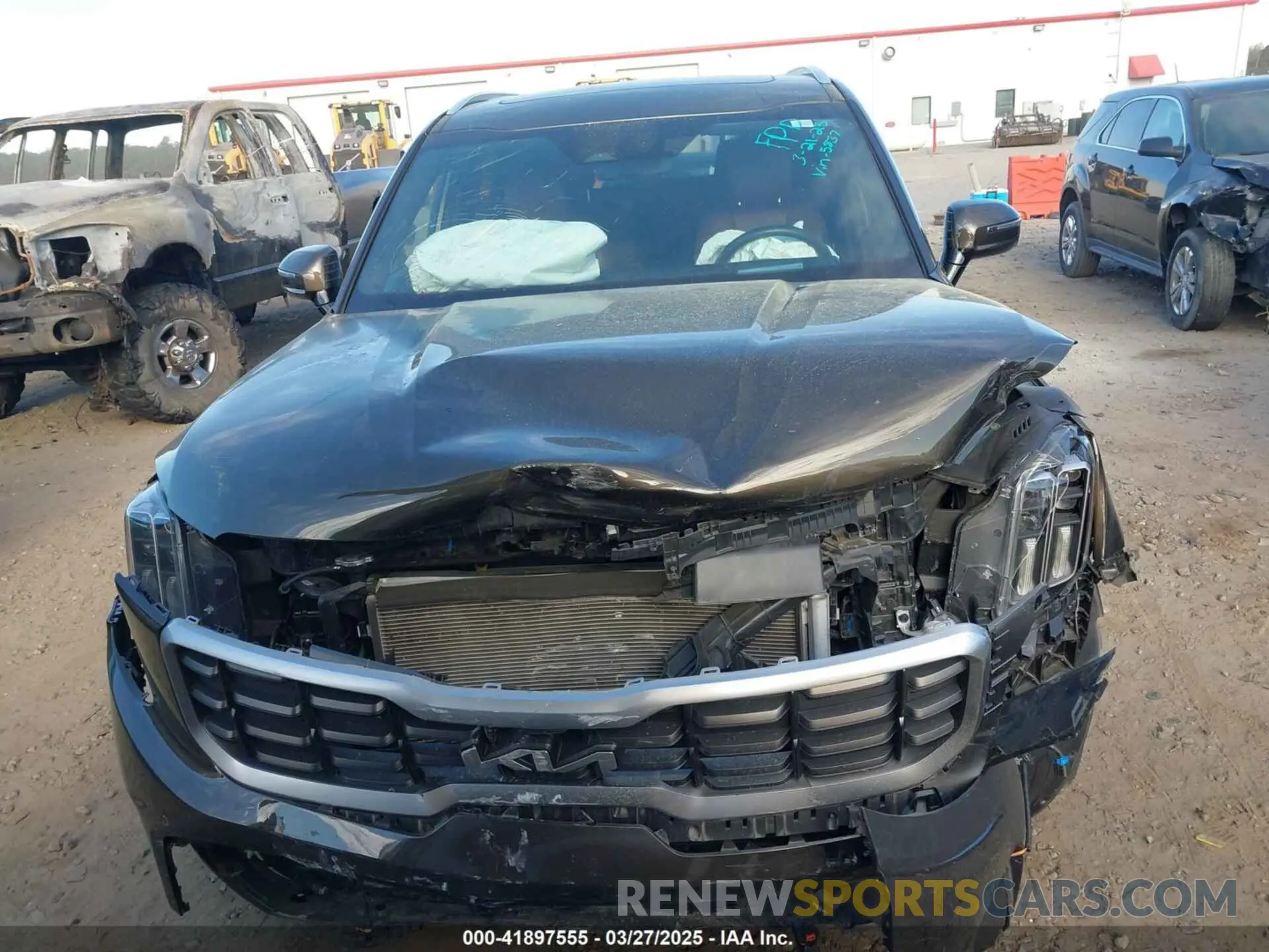 12 Photograph of a damaged car 5XYP5DGC8PG345837 KIA TELLURIDE 2023