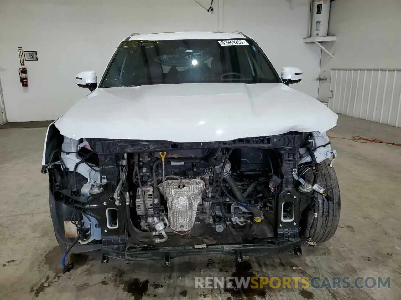 5 Photograph of a damaged car 5XYP5DGC8PG386128 KIA TELLURIDE 2023