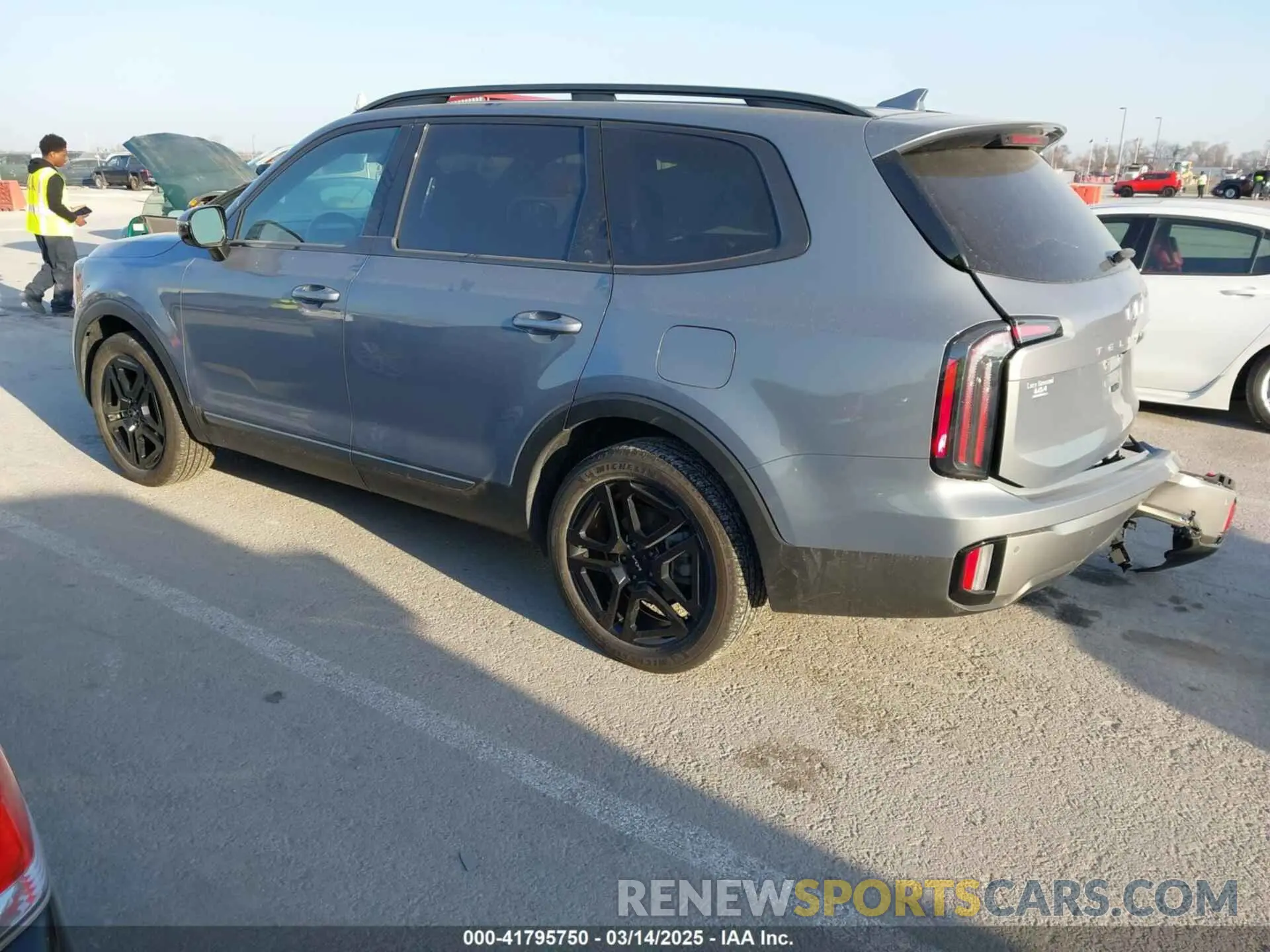 3 Фотография поврежденного автомобиля 5XYP5DGC9PG361254 KIA TELLURIDE 2023