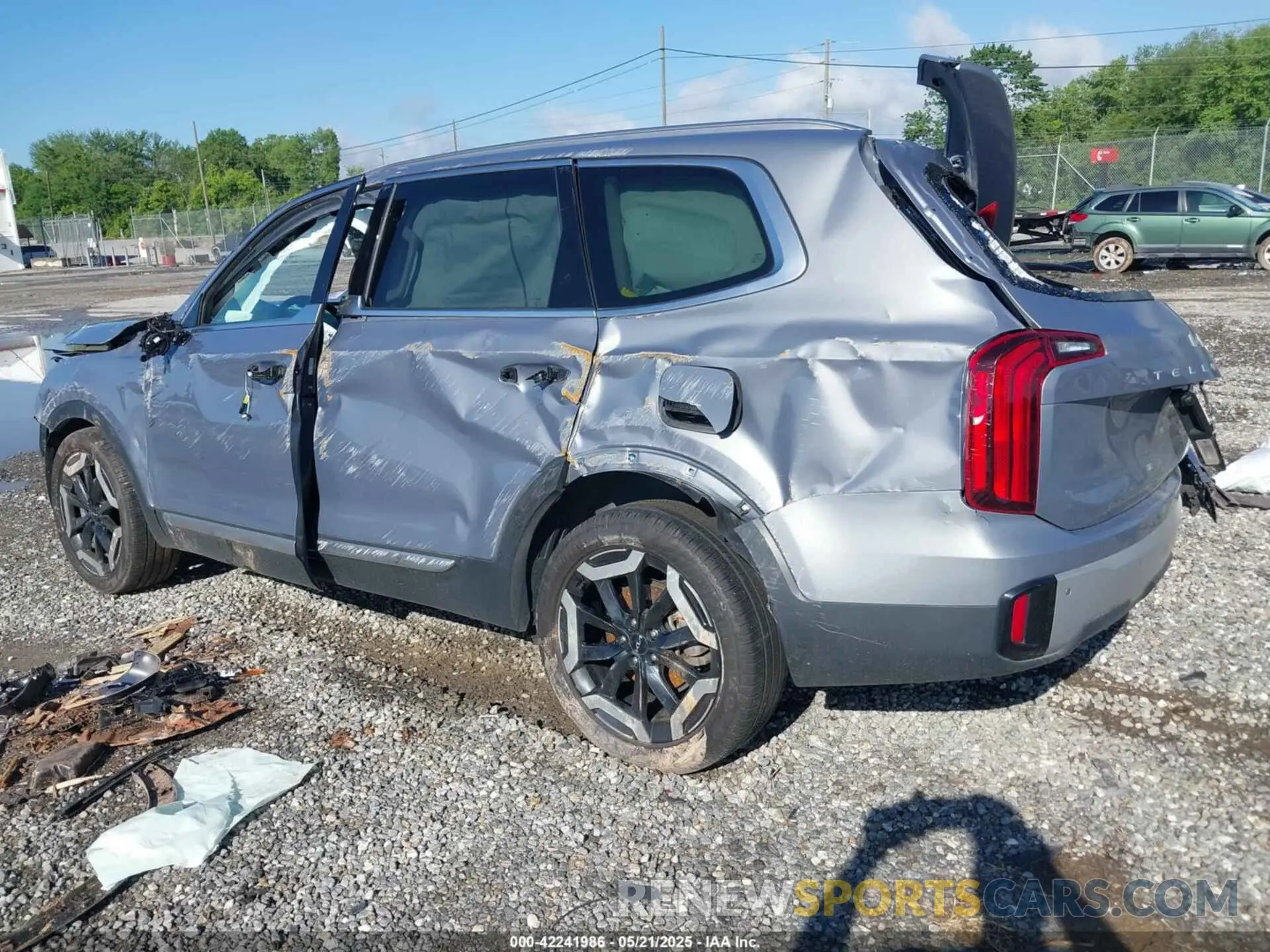 3 Фотография поврежденного автомобиля 5XYP6DGC2PG396165 KIA TELLURIDE 2023