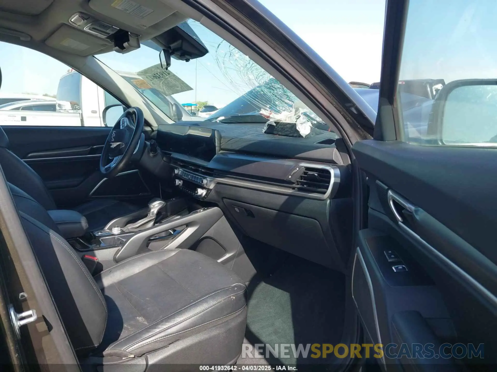 5 Фотография поврежденного автомобиля 5XYP6DGC3PG359562 KIA TELLURIDE 2023