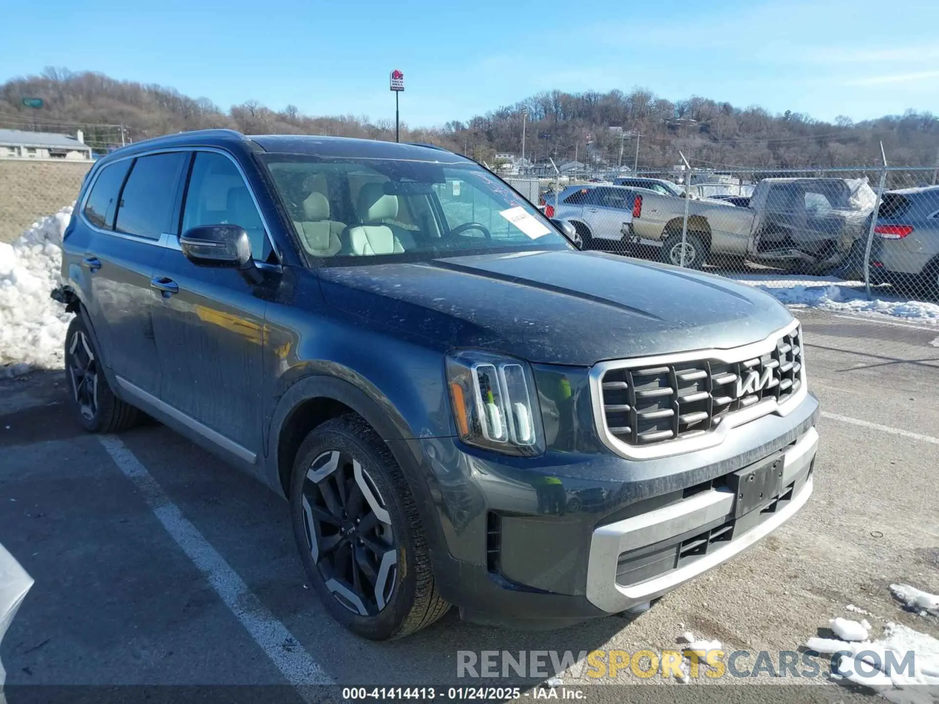1 Photograph of a damaged car 5XYP6DGC7PG331117 KIA TELLURIDE 2023
