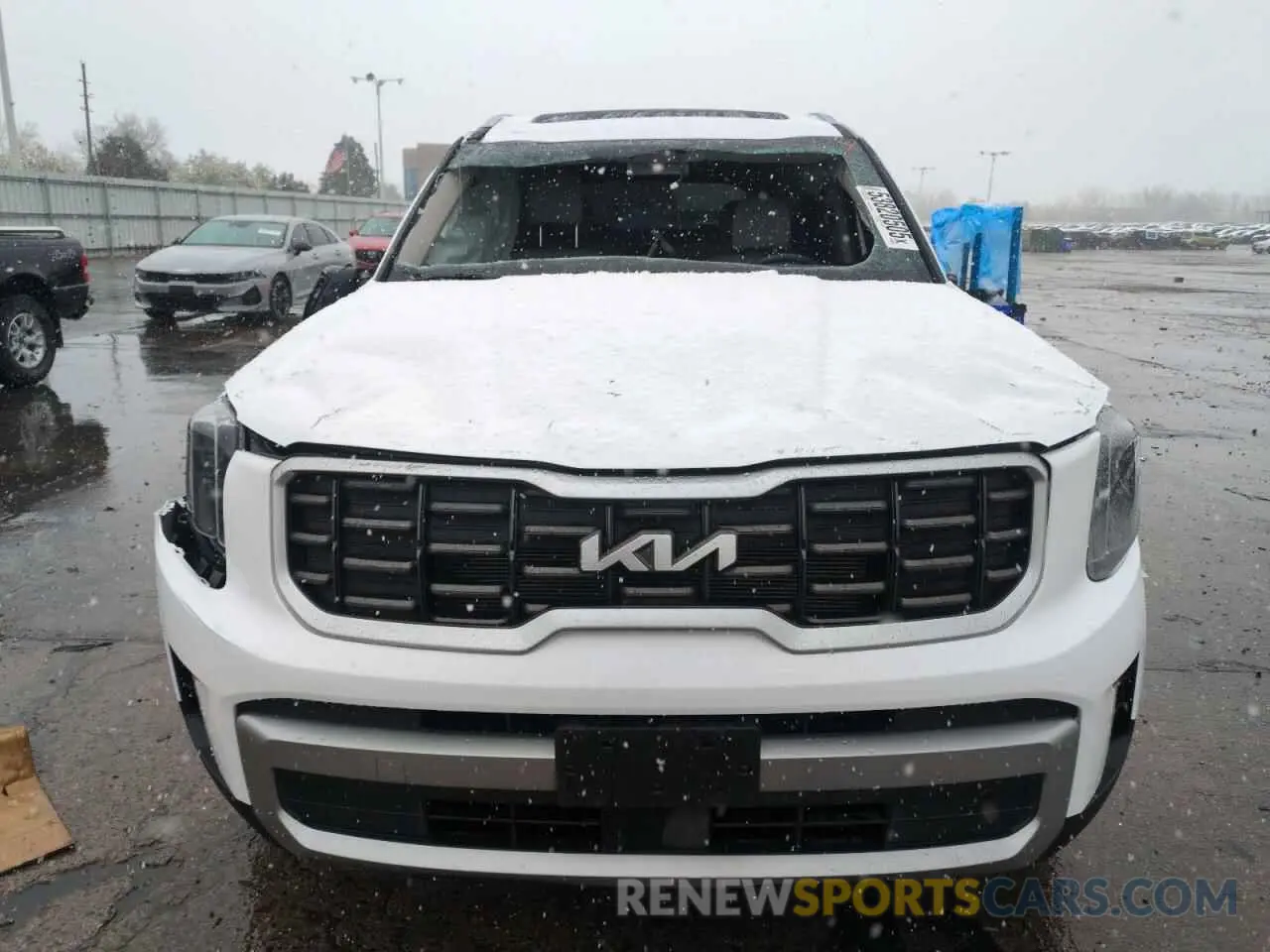 5 Photograph of a damaged car 5XYP6DGCXPG358814 KIA TELLURIDE 2023