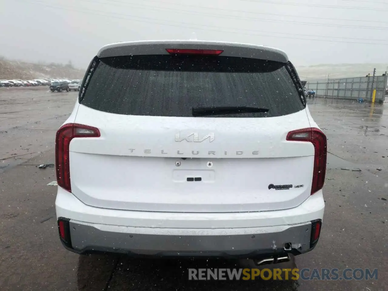 6 Photograph of a damaged car 5XYP6DGCXPG358814 KIA TELLURIDE 2023