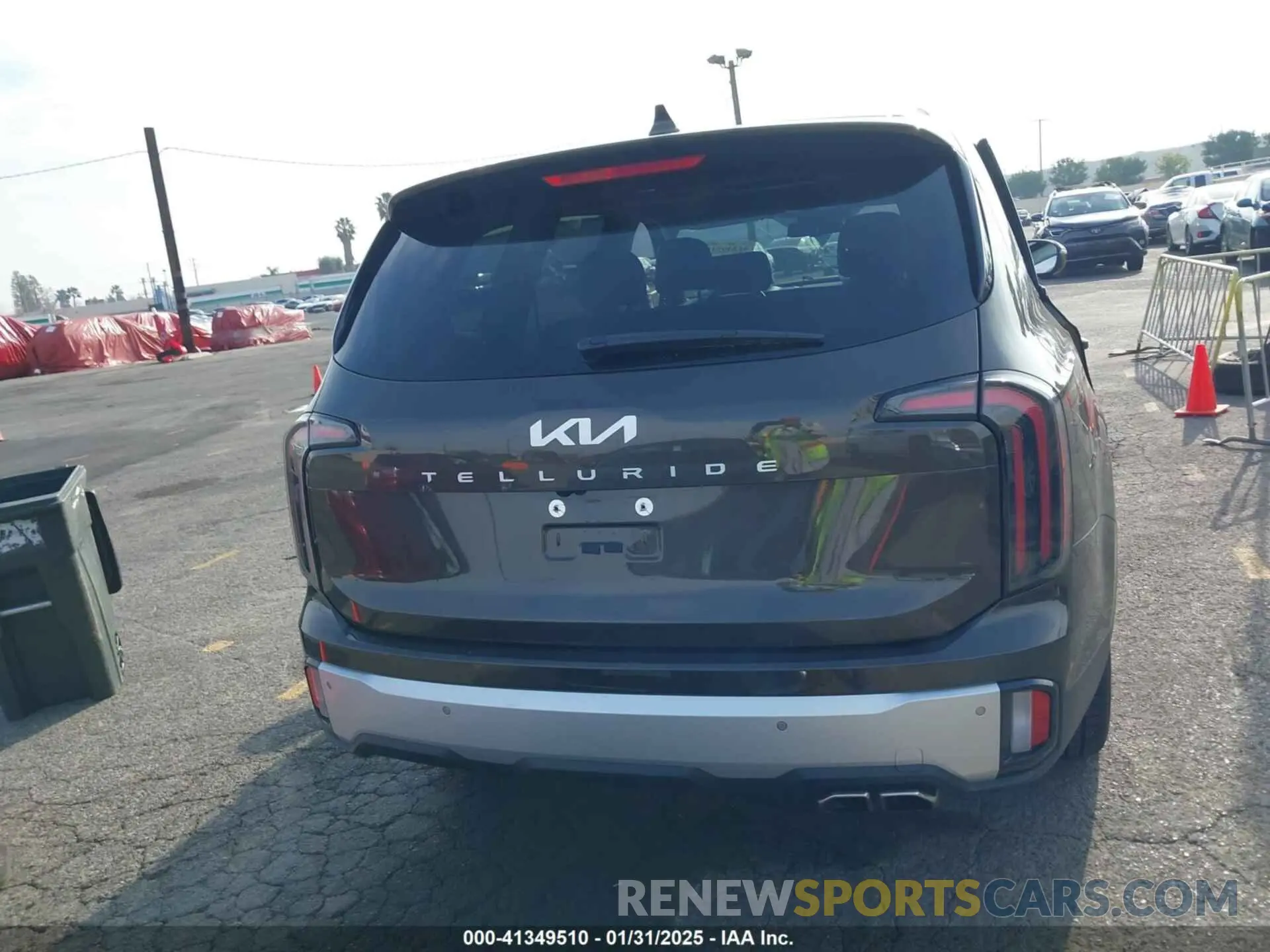 15 Photograph of a damaged car 5XYP34GC3RG521217 KIA TELLURIDE 2024