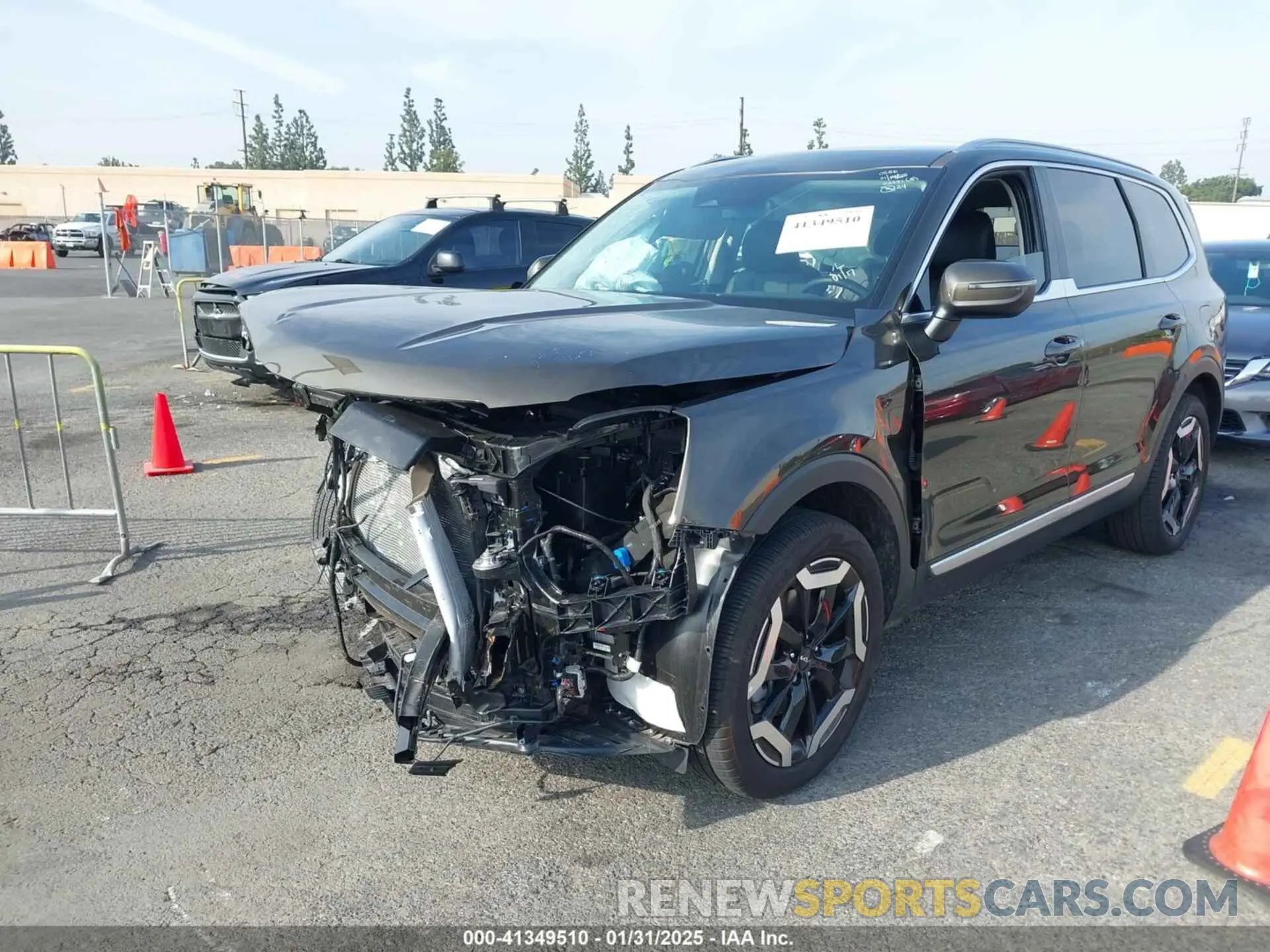 2 Photograph of a damaged car 5XYP34GC3RG521217 KIA TELLURIDE 2024