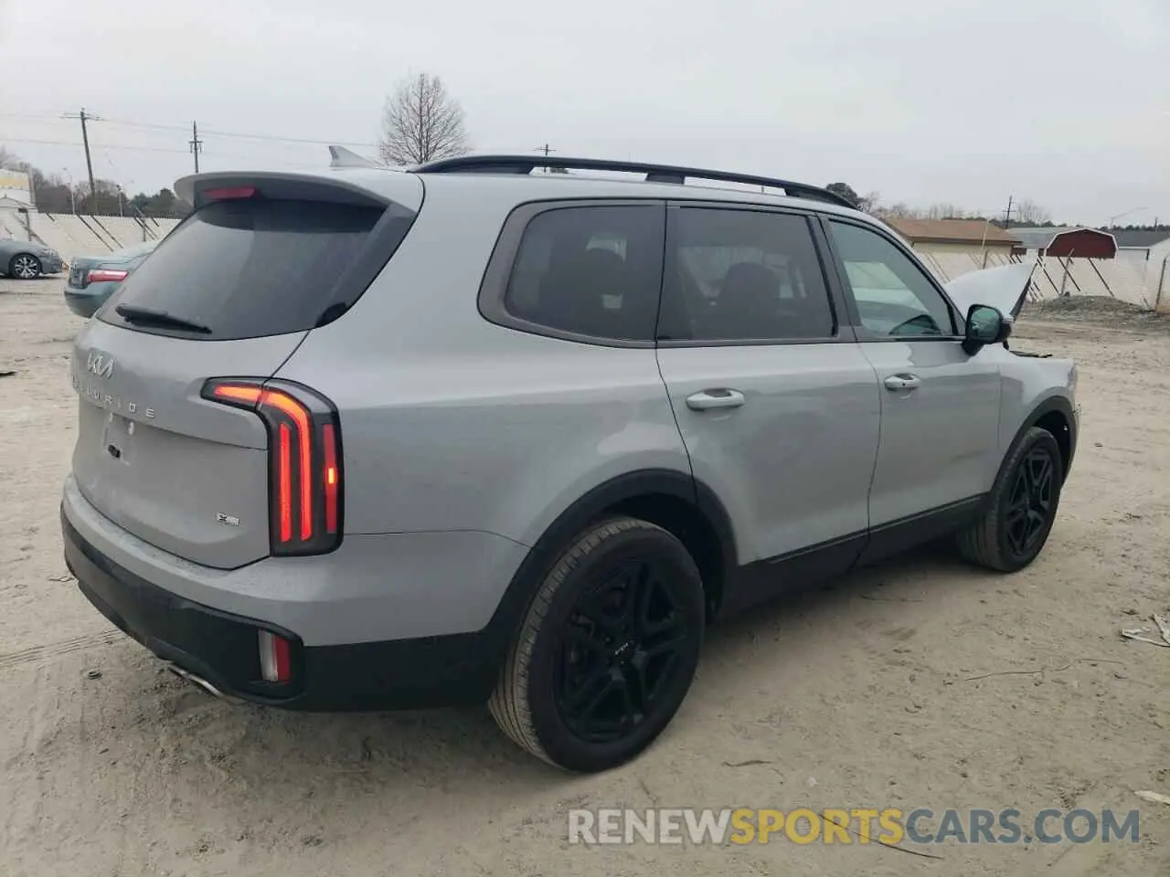 3 Photograph of a damaged car 5XYP3DGC0RG557043 KIA TELLURIDE 2024
