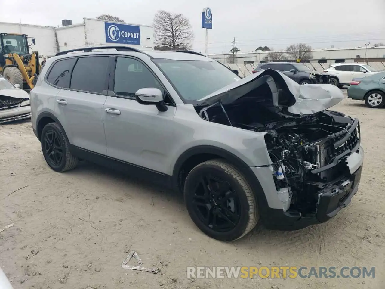 4 Photograph of a damaged car 5XYP3DGC0RG557043 KIA TELLURIDE 2024