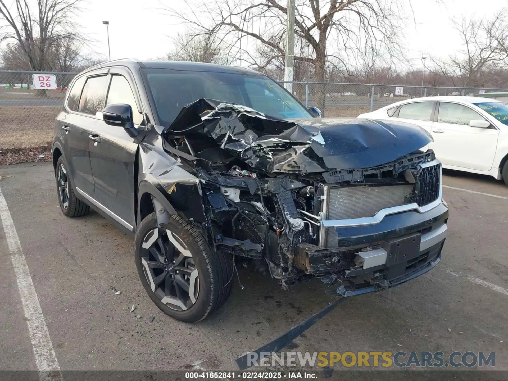 6 Photograph of a damaged car 5XYP3DGC2RG508331 KIA TELLURIDE 2024