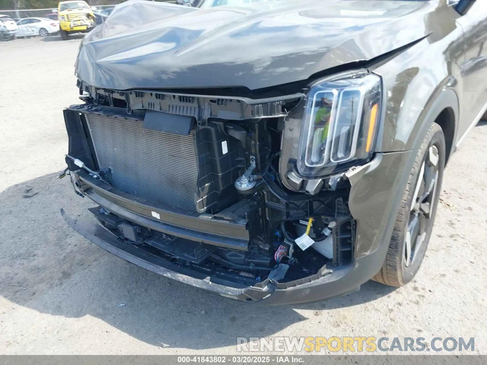 6 Photograph of a damaged car 5XYP3DGC3RG426429 KIA TELLURIDE 2024