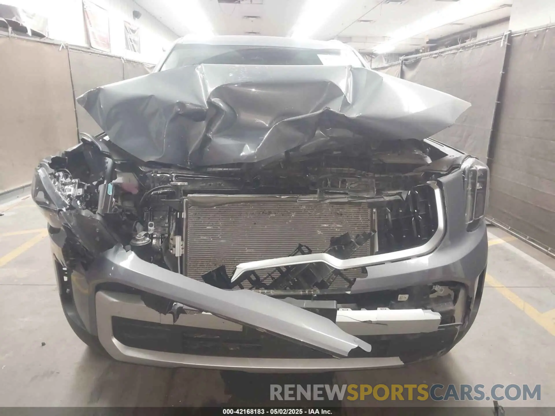 12 Photograph of a damaged car 5XYP3DGC3RG437947 KIA TELLURIDE 2024