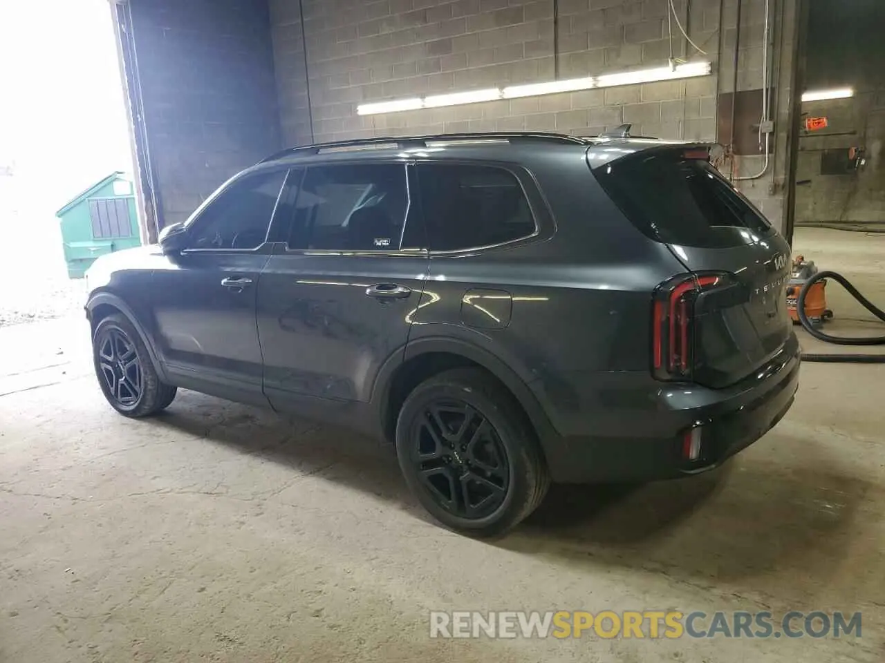 2 Photograph of a damaged car 5XYP3DGC5RG463482 KIA TELLURIDE 2024