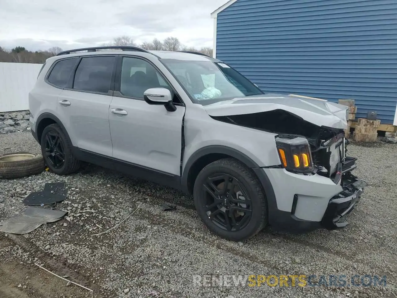 4 Photograph of a damaged car 5XYP3DGC9RG564041 KIA TELLURIDE 2024