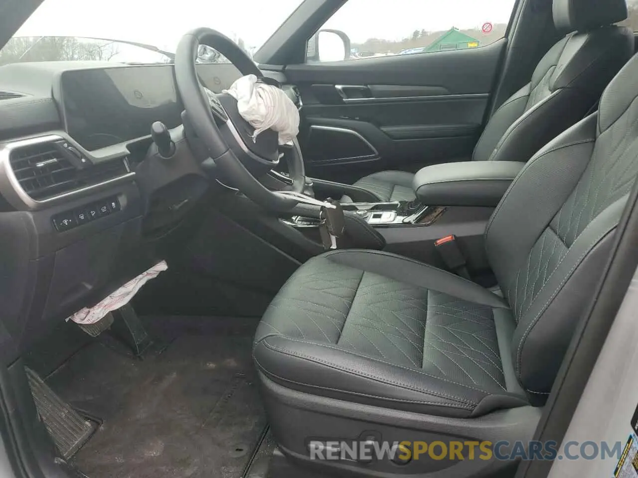 7 Photograph of a damaged car 5XYP3DGC9RG564041 KIA TELLURIDE 2024