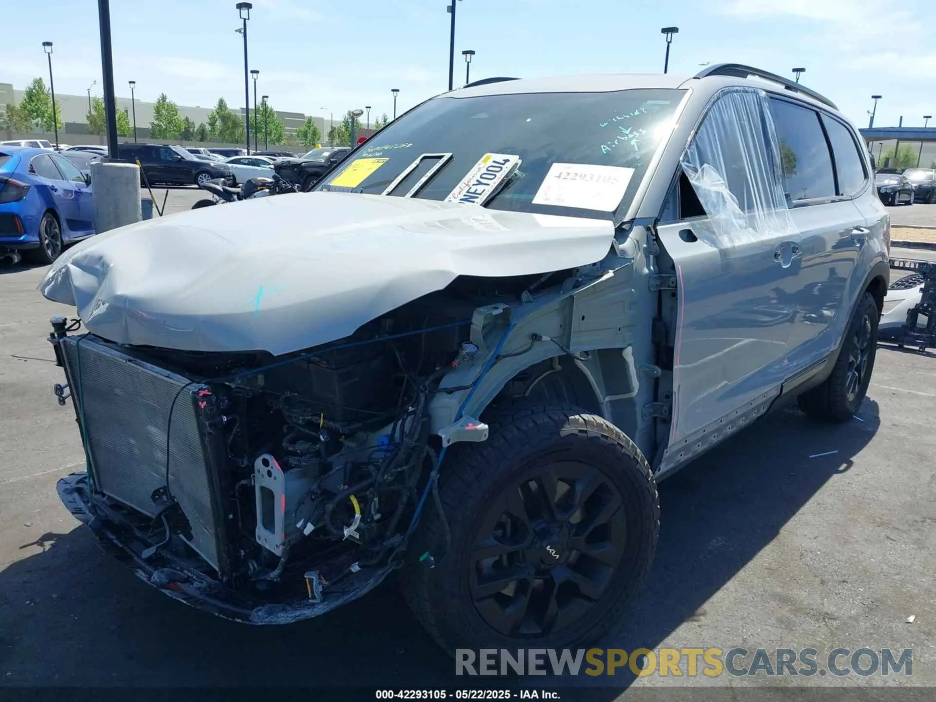 2 Photograph of a damaged car 5XYP5DGC4RG512391 KIA TELLURIDE 2024