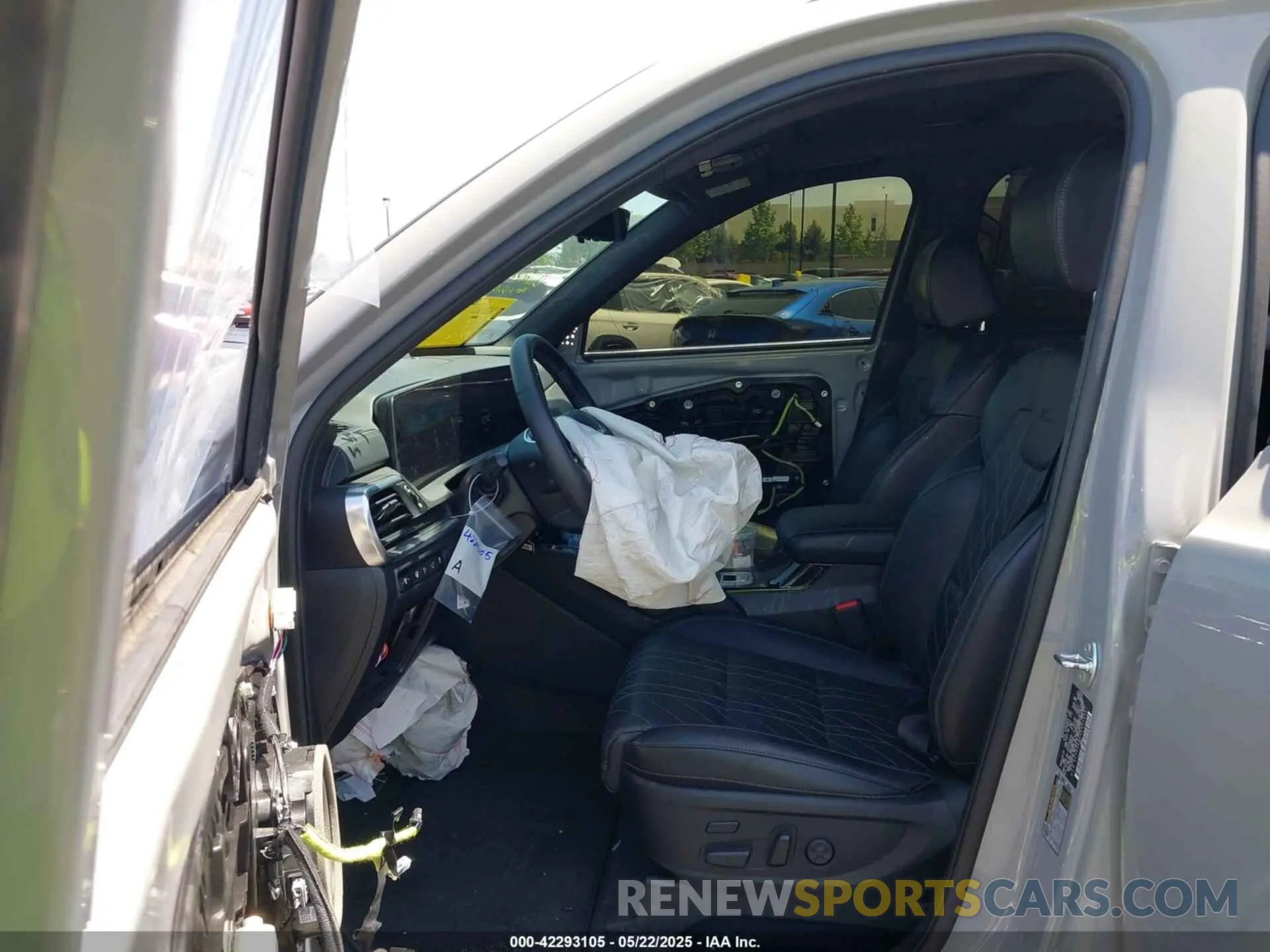 5 Photograph of a damaged car 5XYP5DGC4RG512391 KIA TELLURIDE 2024