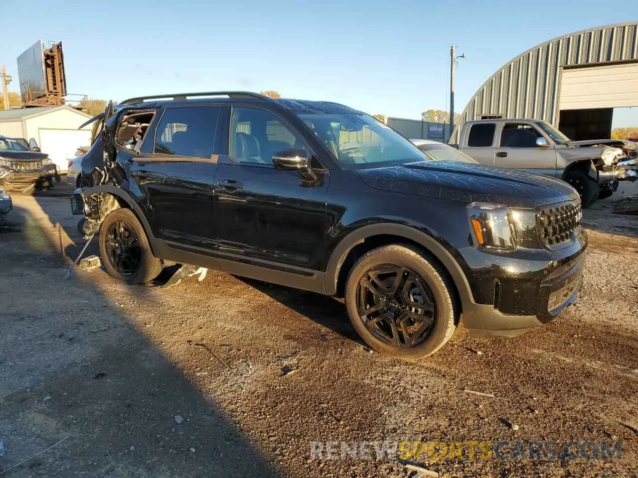 4 Photograph of a damaged car 5XYP5DGC6RG478325 KIA TELLURIDE 2024