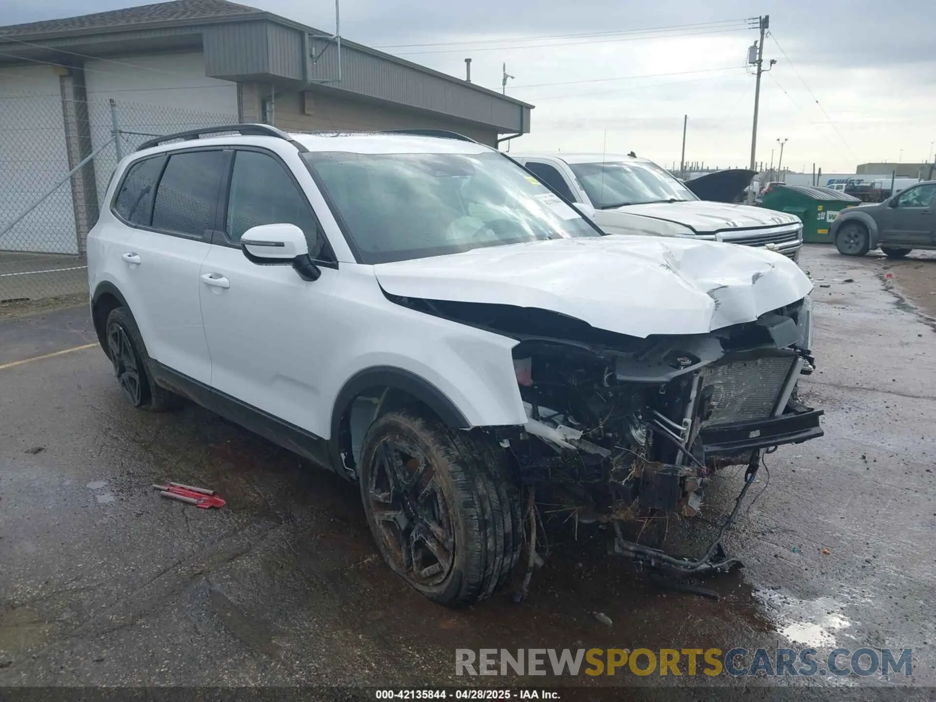 1 Photograph of a damaged car 5XYP5DGC6RG538930 KIA TELLURIDE 2024