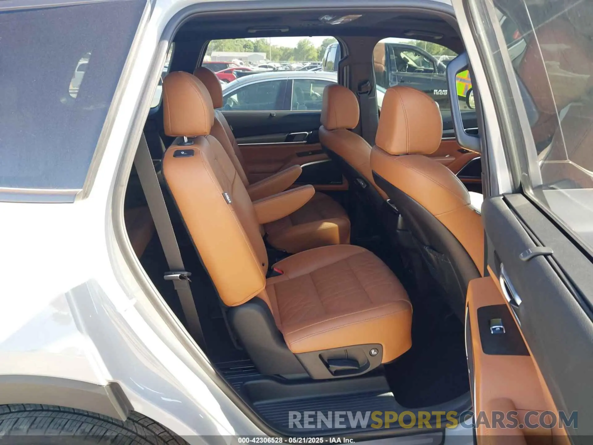 8 Фотография поврежденного автомобиля 5XYP5DGC8RG504794 KIA TELLURIDE 2024