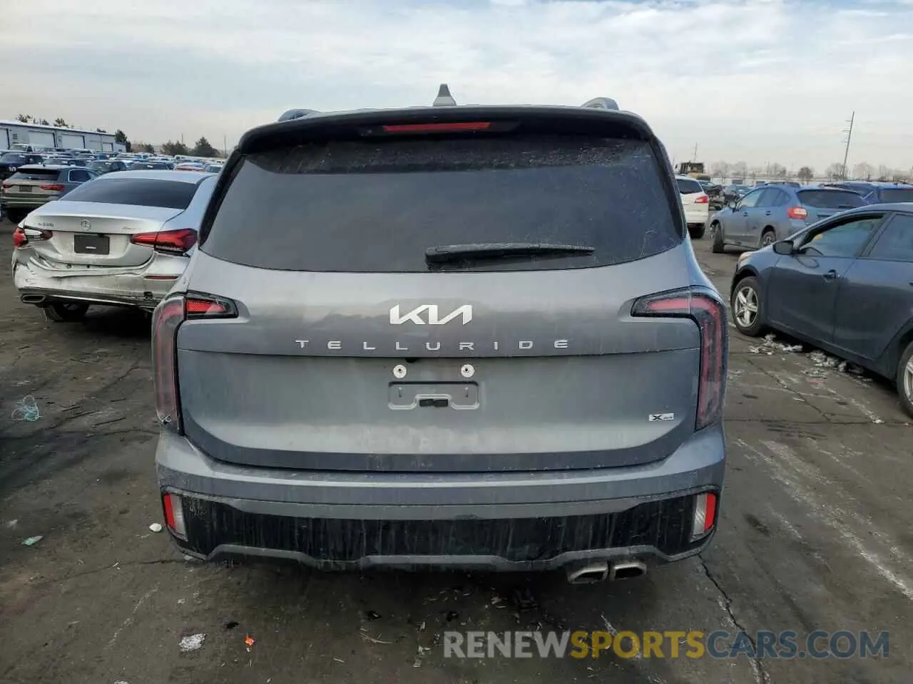 6 Photograph of a damaged car 5XYP5DGCXRG525114 KIA TELLURIDE 2024