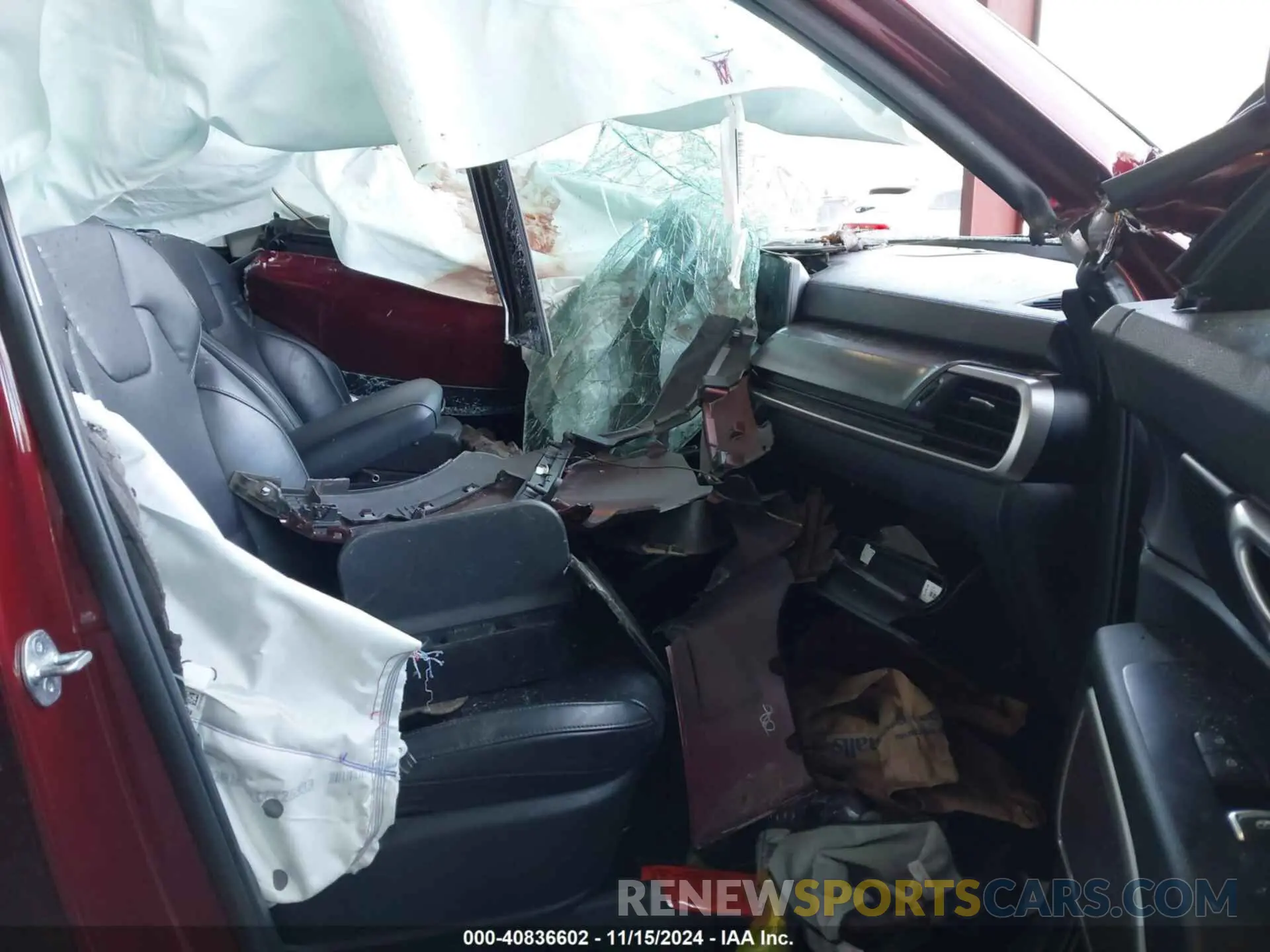 5 Photograph of a damaged car 5XYP6DGC5RG412510 KIA TELLURIDE 2024