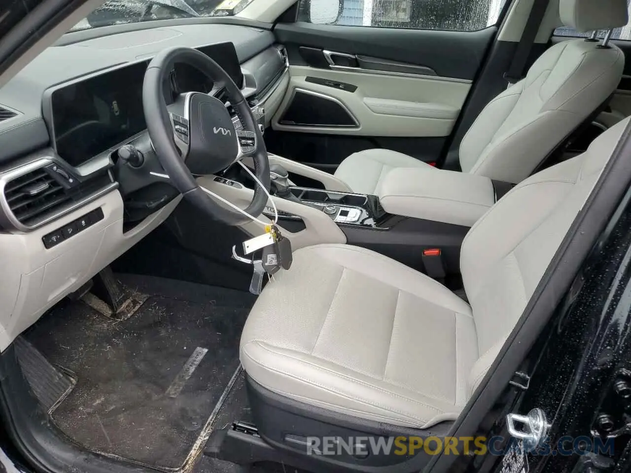 7 Photograph of a damaged car 5XYP6DGC8RG563289 KIA TELLURIDE 2024