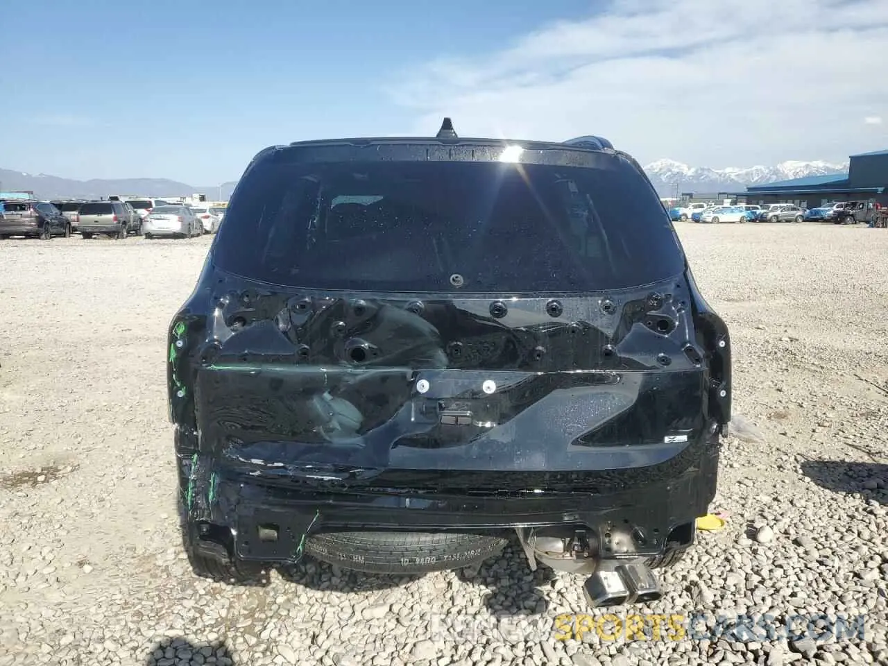 6 Photograph of a damaged car 5XYP5DGC2SG611670 KIA TELLURIDE 2025