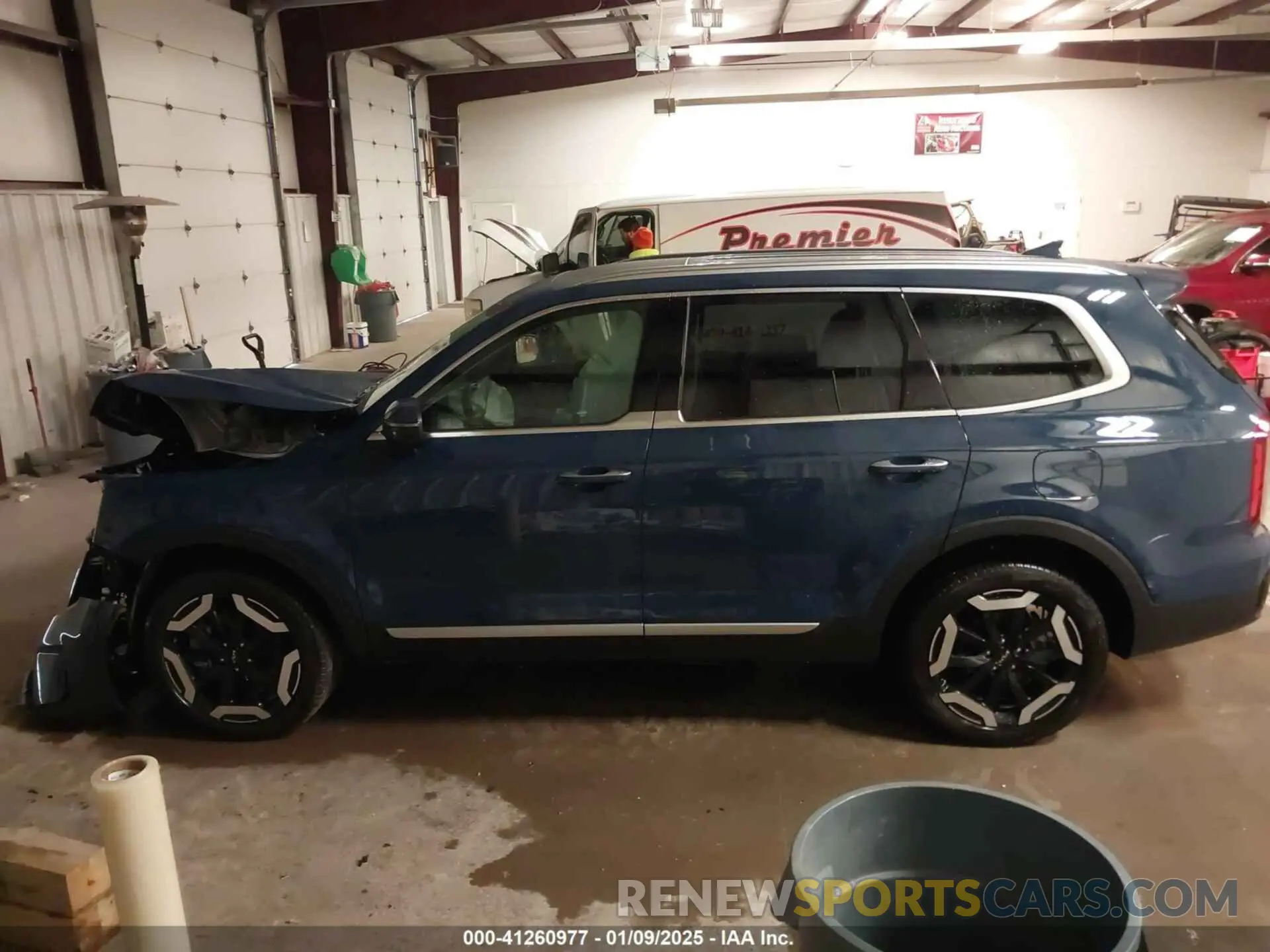 15 Photograph of a damaged car 5XYP6DGC3SG579521 KIA TELLURIDE 2025