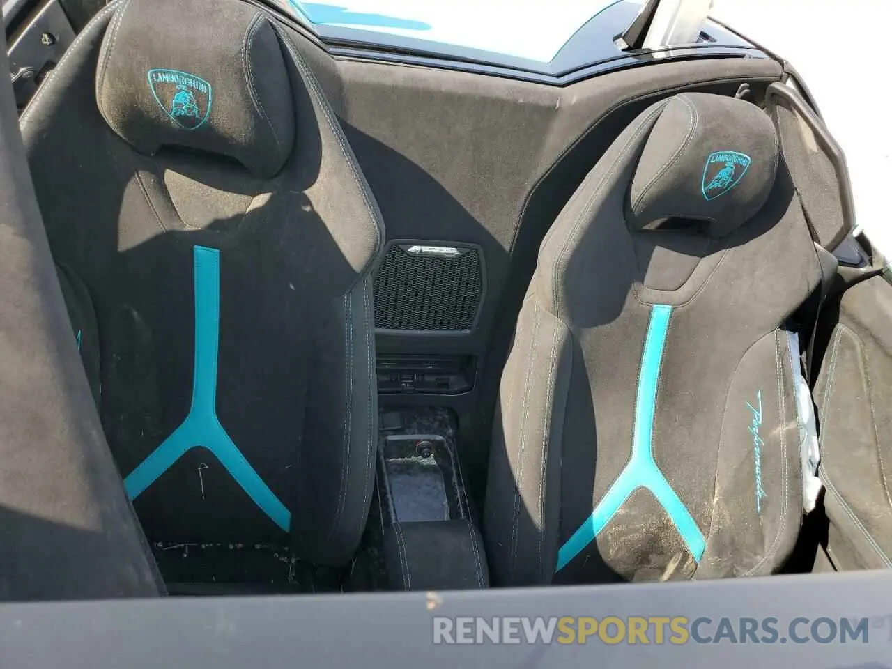 10 Photograph of a damaged car ZHWUS4ZF3KLA12102 LAMBORGHINI ALL MODELS 2019