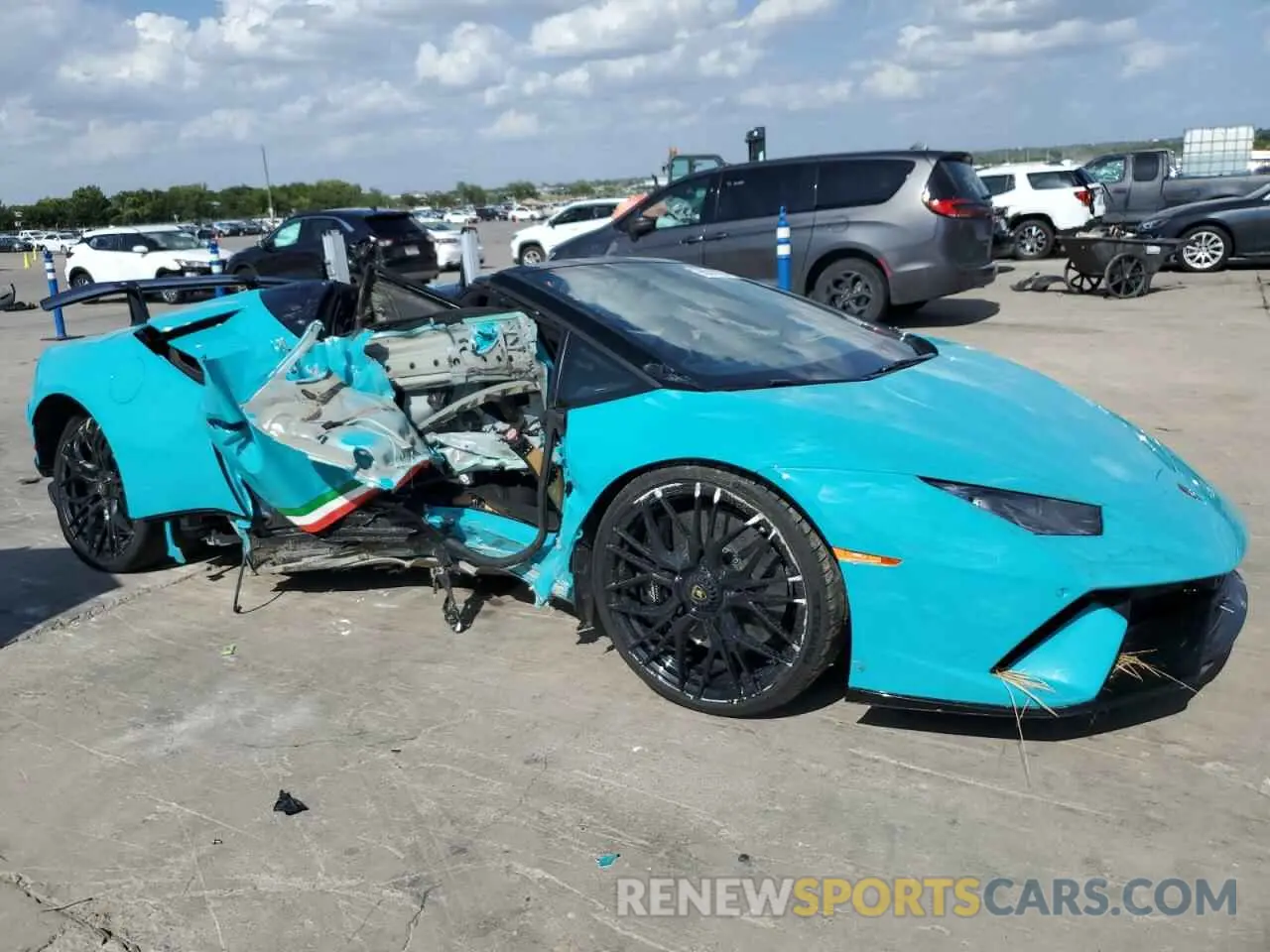 4 Photograph of a damaged car ZHWUS4ZF3KLA12102 LAMBORGHINI ALL MODELS 2019