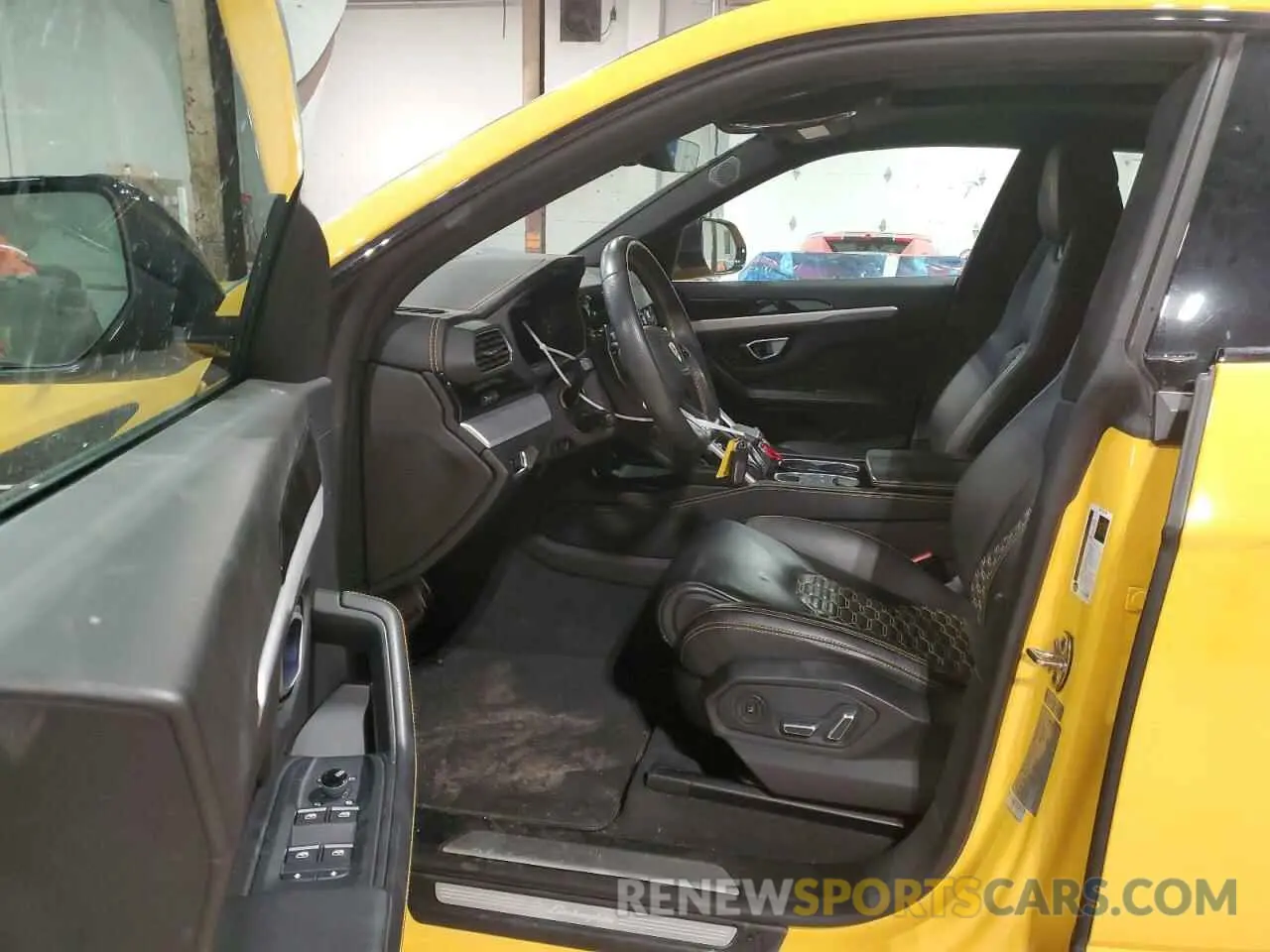 7 Фотография поврежденного автомобиля ZPBCA1ZL2KLA01075 LAMBORGHINI ALL MODELS 2019