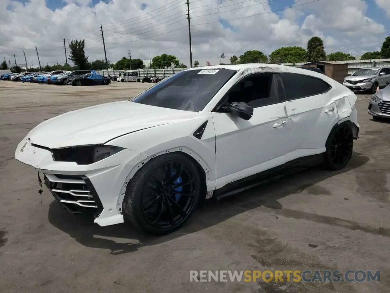1 Фотография поврежденного автомобиля ZPBUA1ZL1KLA01041 LAMBORGHINI ALL MODELS 2019
