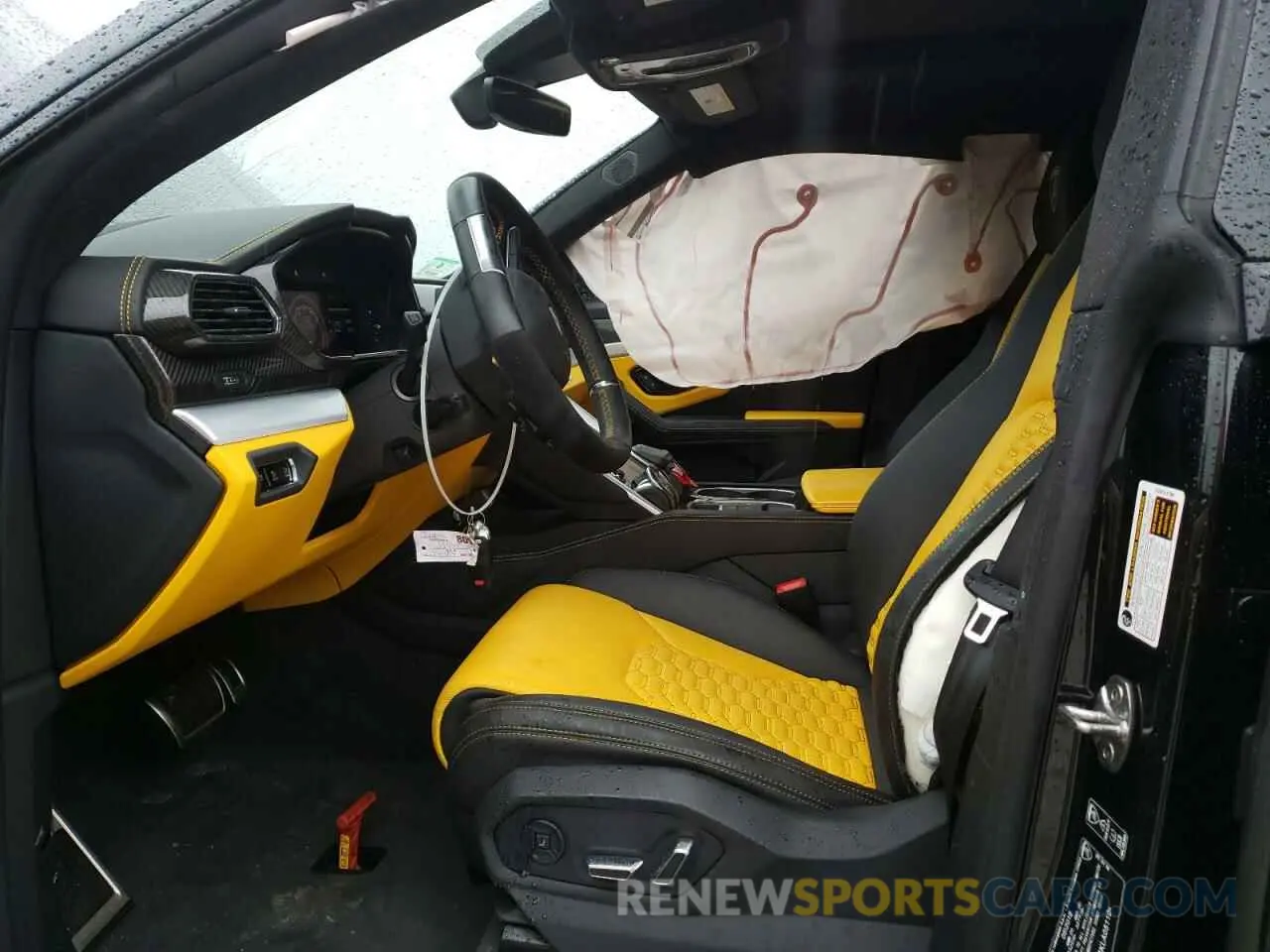 7 Photograph of a damaged car ZPBUA1ZL3KLA05110 LAMBORGHINI ALL MODELS 2019