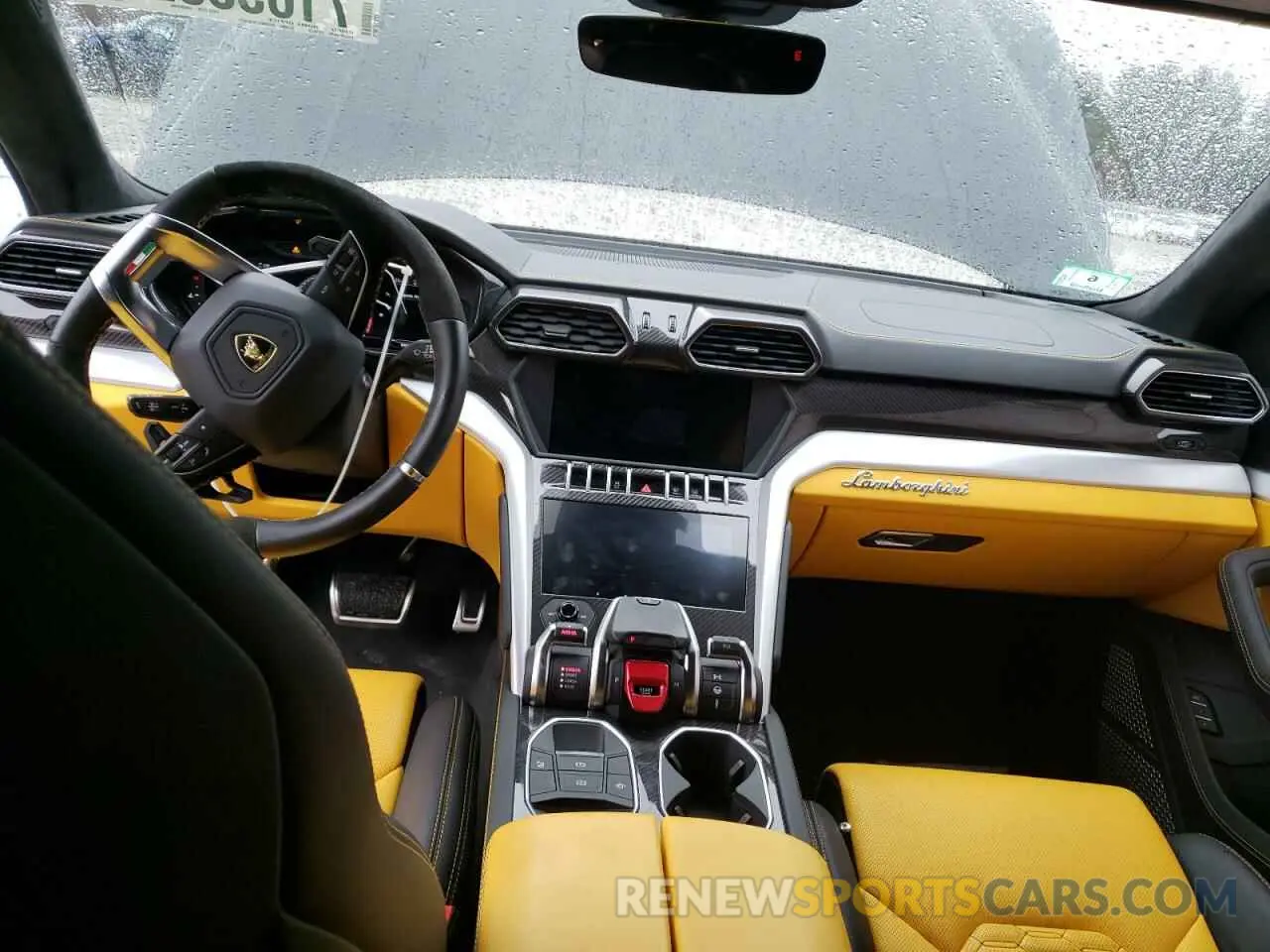 8 Photograph of a damaged car ZPBUA1ZL3KLA05110 LAMBORGHINI ALL MODELS 2019