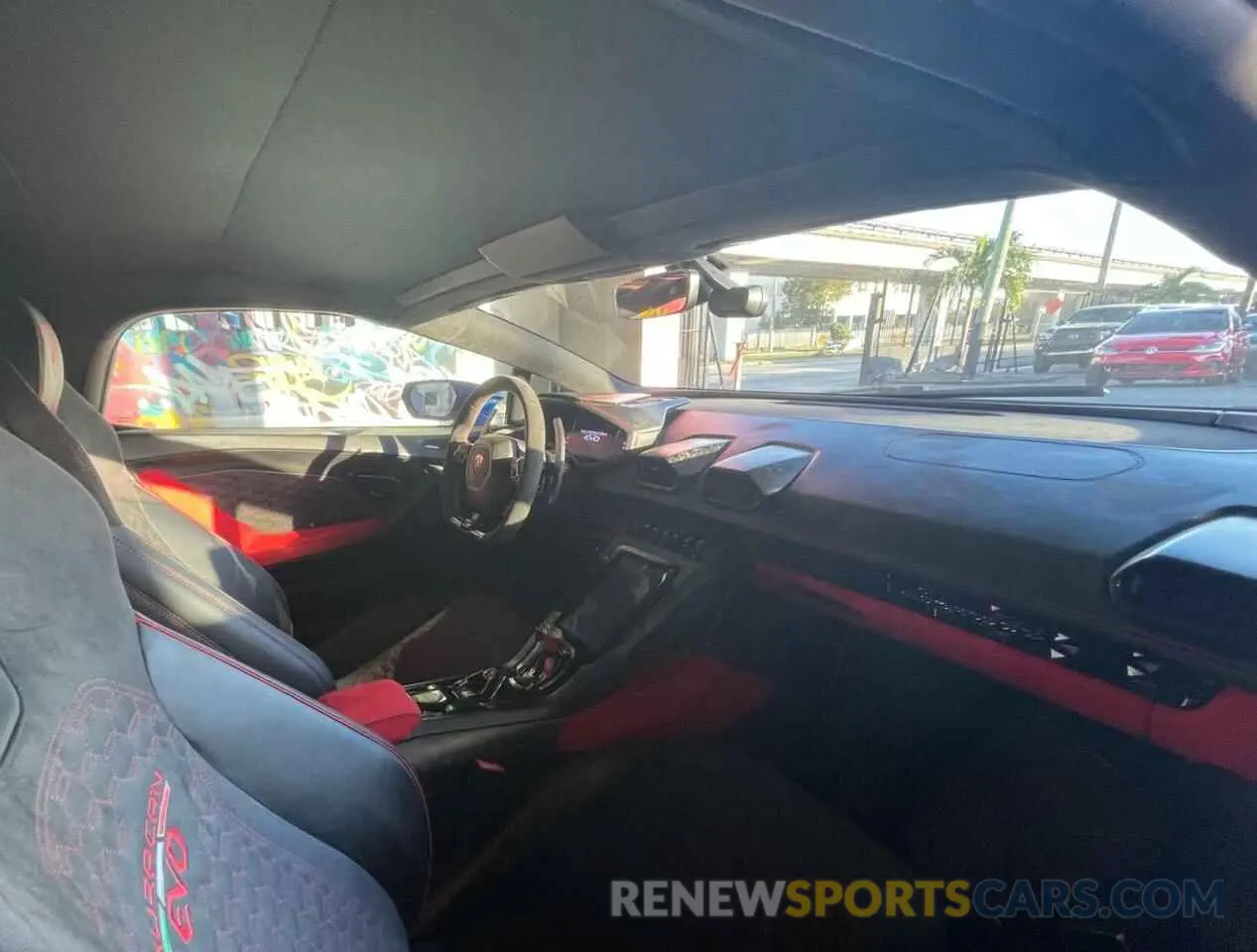 9 Photograph of a damaged car ZHWUT4ZF5LLA12830 LAMBORGHINI ALL MODELS 2020