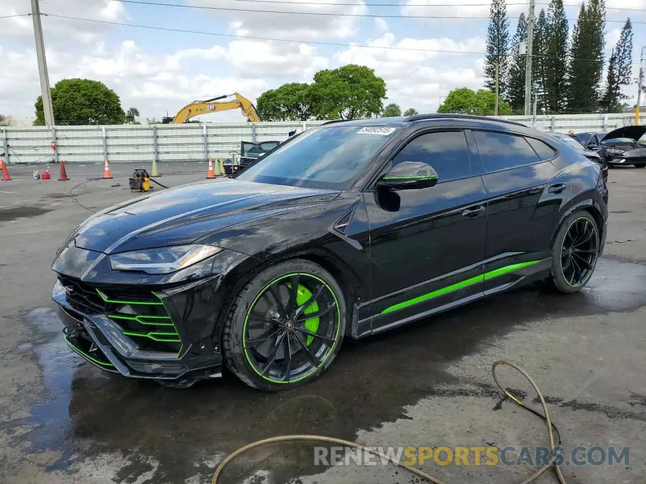 1 Фотография поврежденного автомобиля ZPBUA1ZL5MLA11073 LAMBORGHINI ALL MODELS 2021