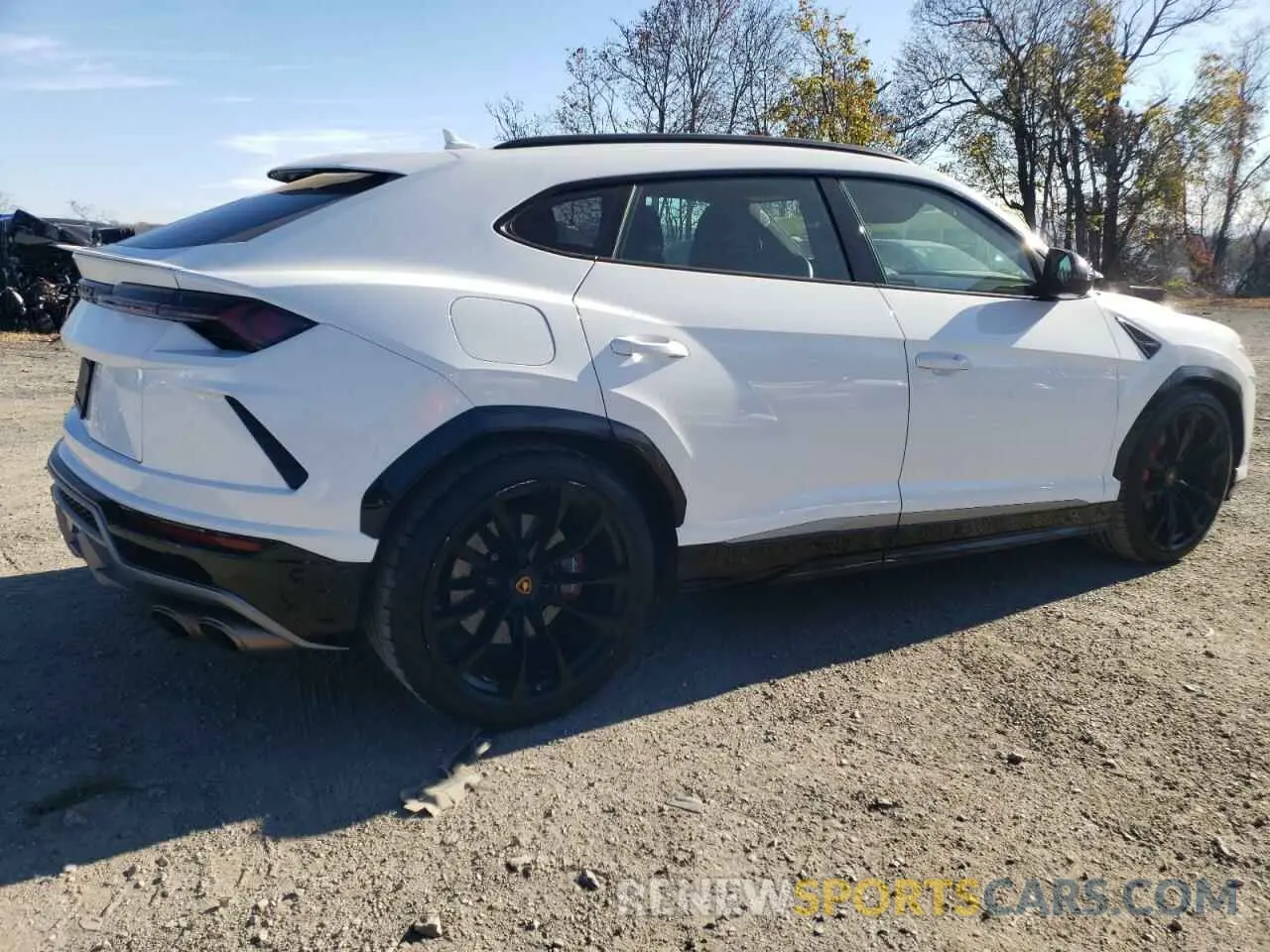 3 Photograph of a damaged car ZPBUA1ZL8MLA11388 LAMBORGHINI ALL MODELS 2021