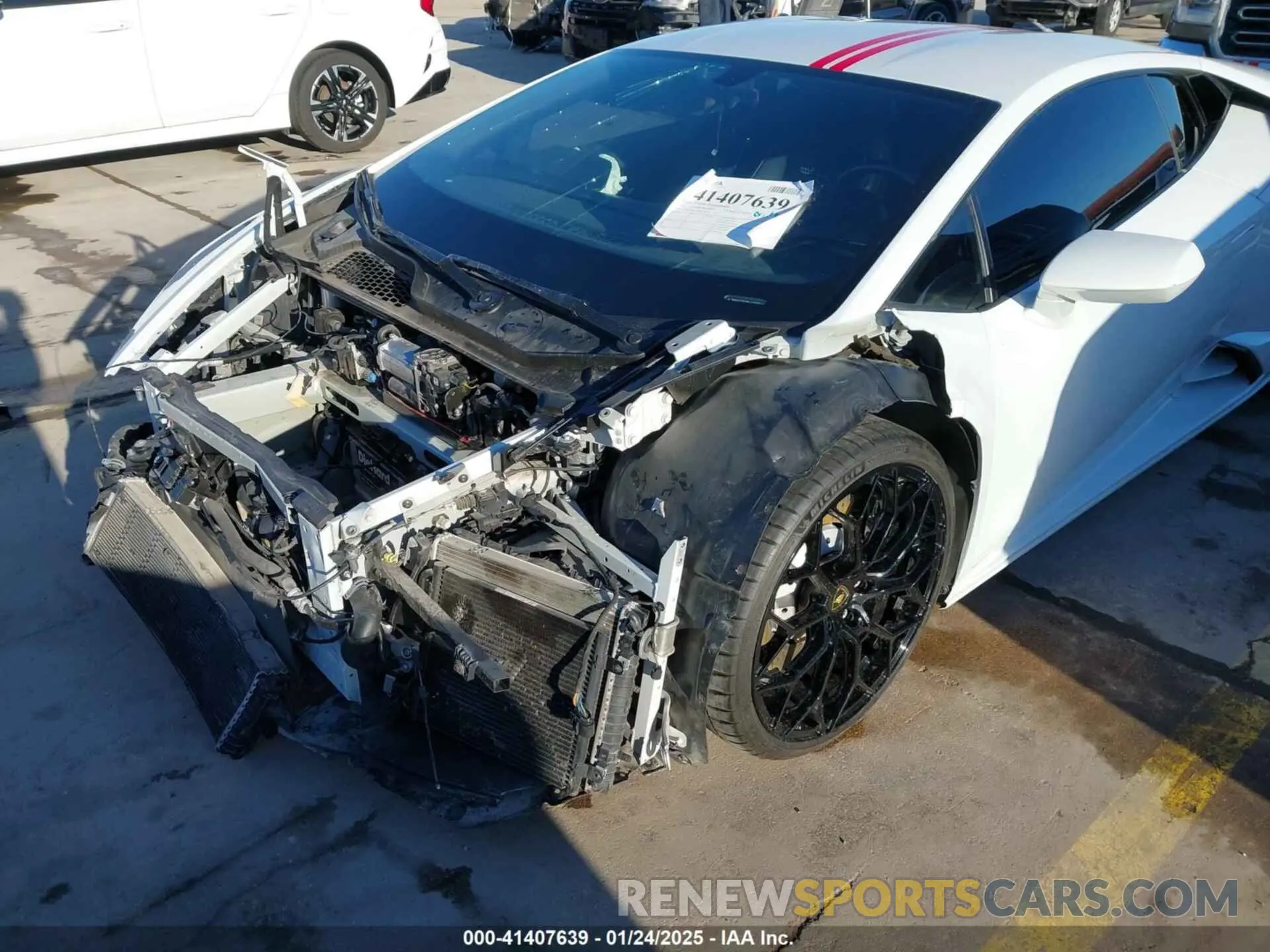 6 Photograph of a damaged car ZHWUF5ZF7MLA16358 LAMBORGHINI HURACAN EVO 2021