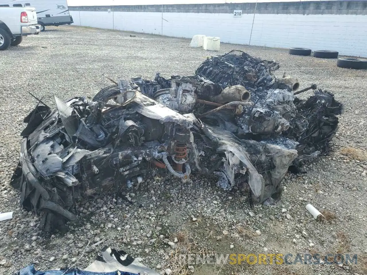 1 Фотография поврежденного автомобиля ZHWUA6ZX4PLA21440 LAMBORGHINI HURACAN ST 2023