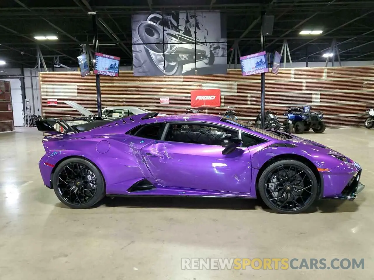 1 Photograph of a damaged car ZHWUA6ZX7PLA21724 LAMBORGHINI HURACAN ST 2023