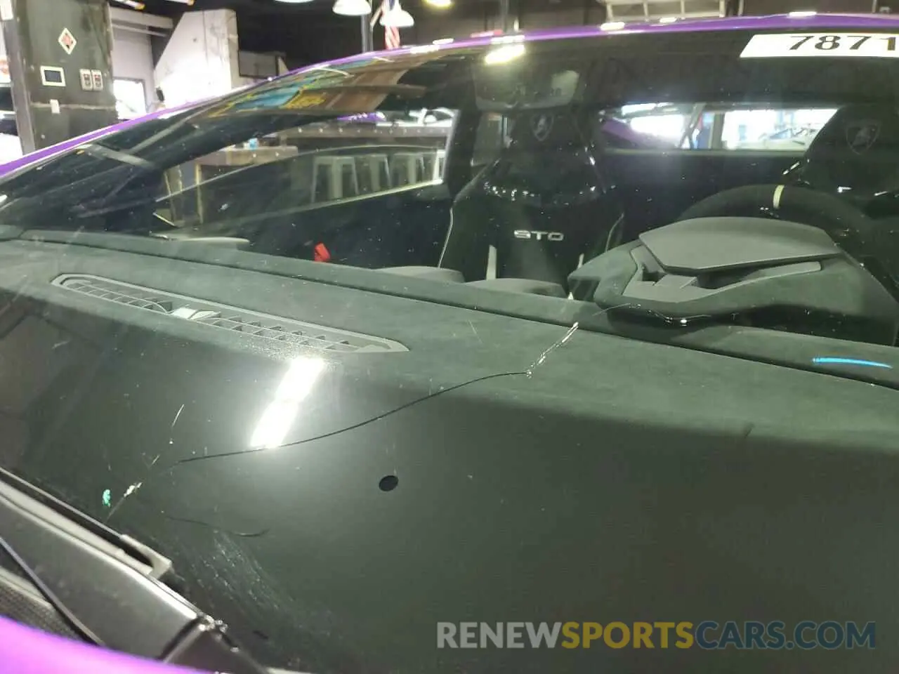 17 Photograph of a damaged car ZHWUA6ZX7PLA21724 LAMBORGHINI HURACAN ST 2023