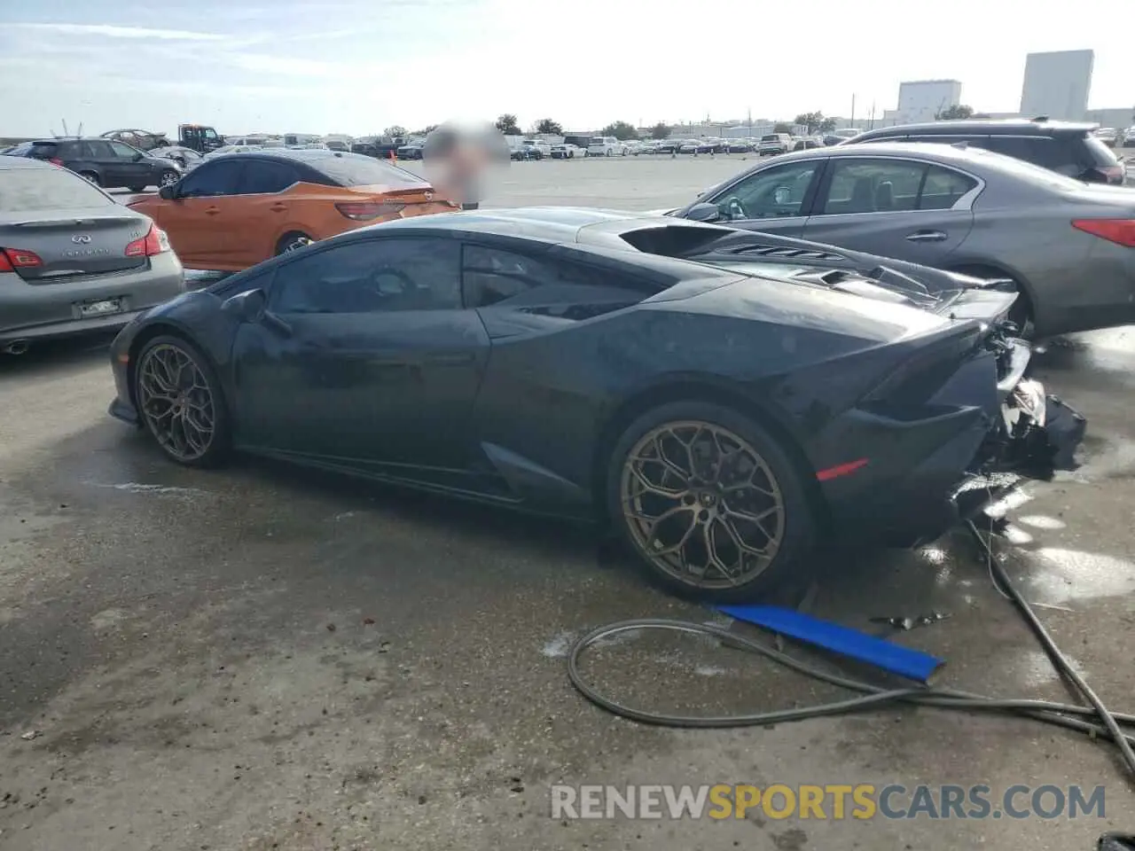 2 Фотография поврежденного автомобиля ZHWUB6ZF7PLA24031 LAMBORGHINI HURACAN TE 2023