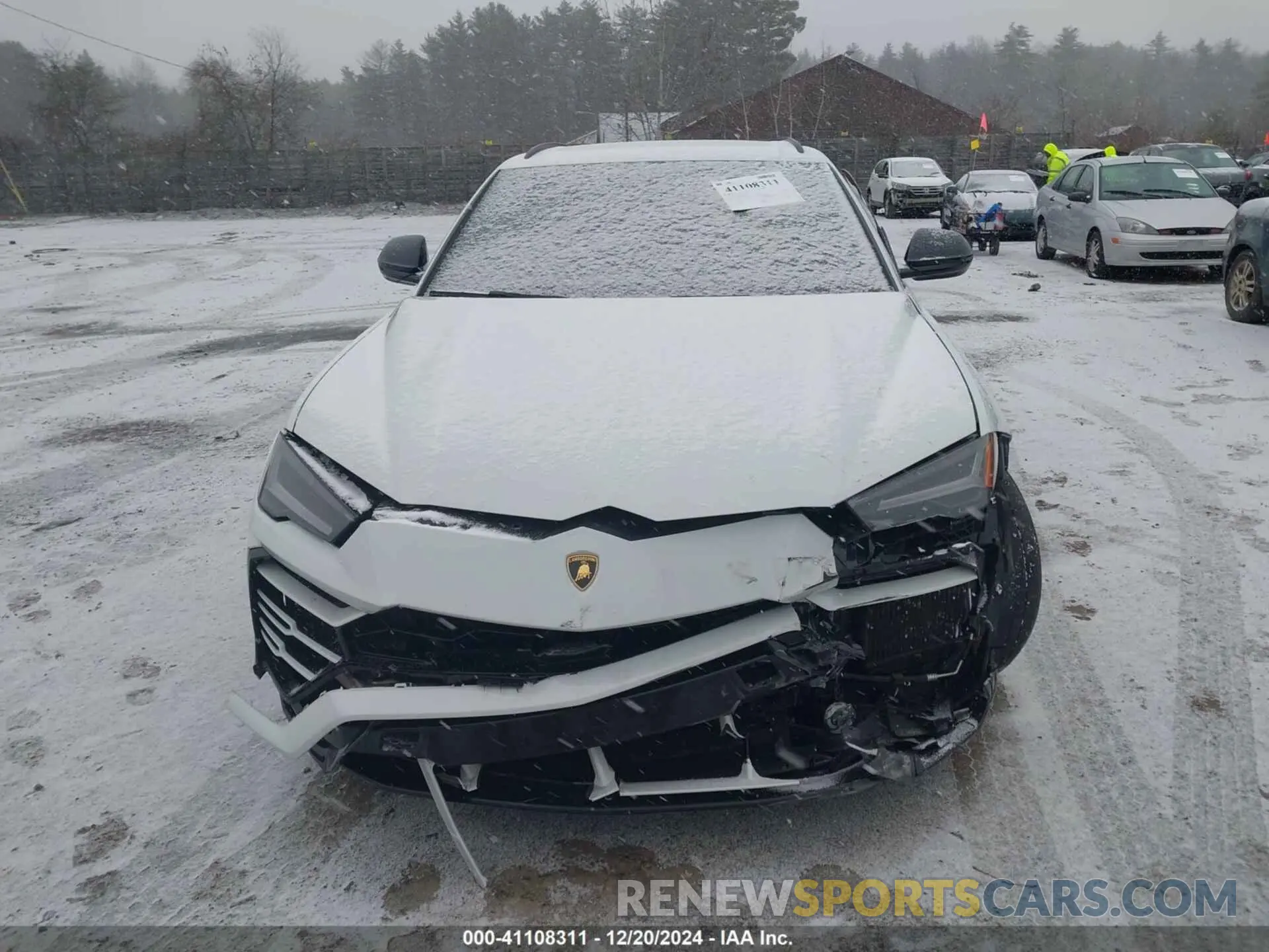 12 Photograph of a damaged car ZPBUA1ZL0KLA02164 LAMBORGHINI URUS 2019
