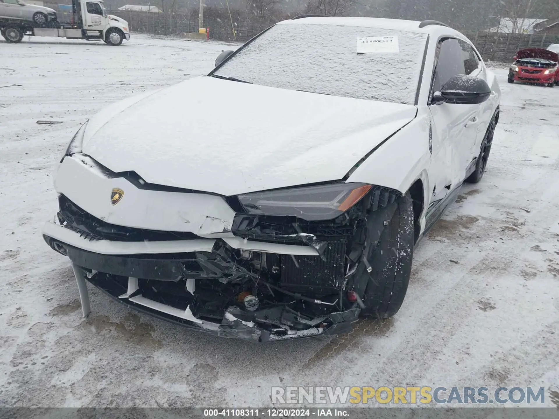 6 Photograph of a damaged car ZPBUA1ZL0KLA02164 LAMBORGHINI URUS 2019