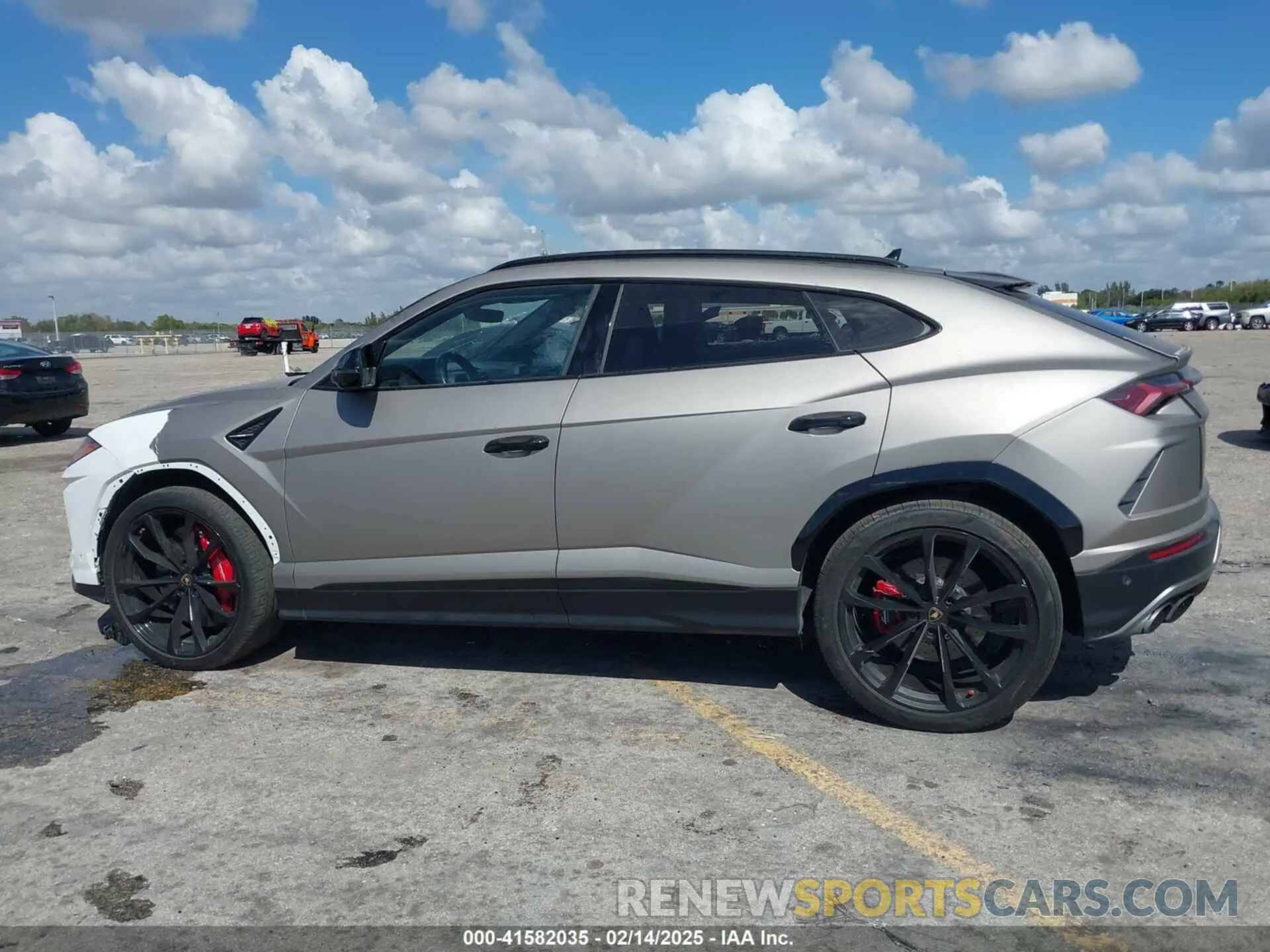 14 Фотография поврежденного автомобиля ZPBUA1ZL6KLA06025 LAMBORGHINI URUS 2019