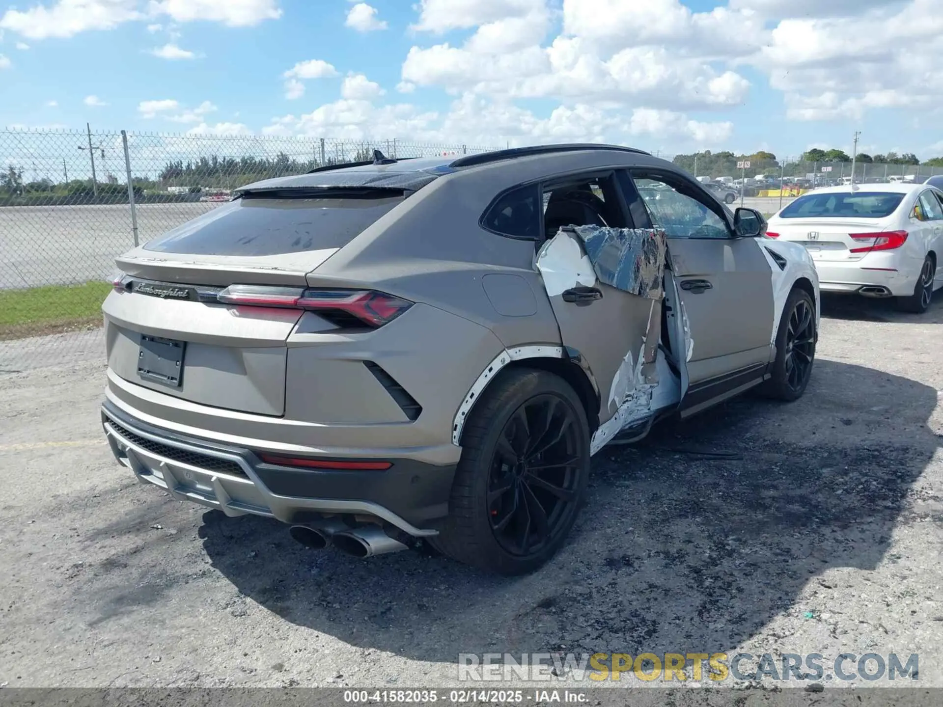 4 Фотография поврежденного автомобиля ZPBUA1ZL6KLA06025 LAMBORGHINI URUS 2019