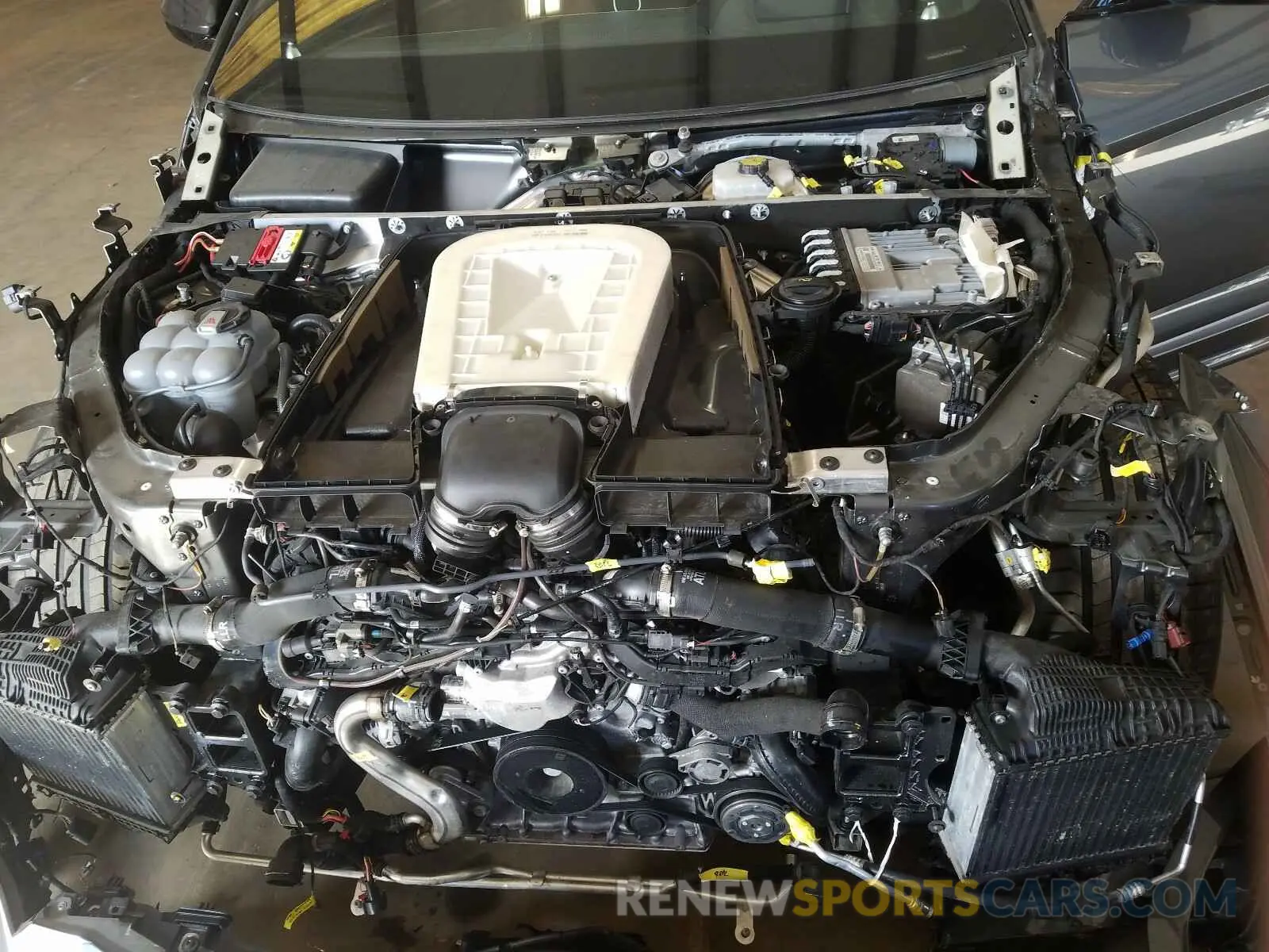 7 Photograph of a damaged car ZPBUA1ZL9KLA00896 LAMBORGHINI URUS 2019