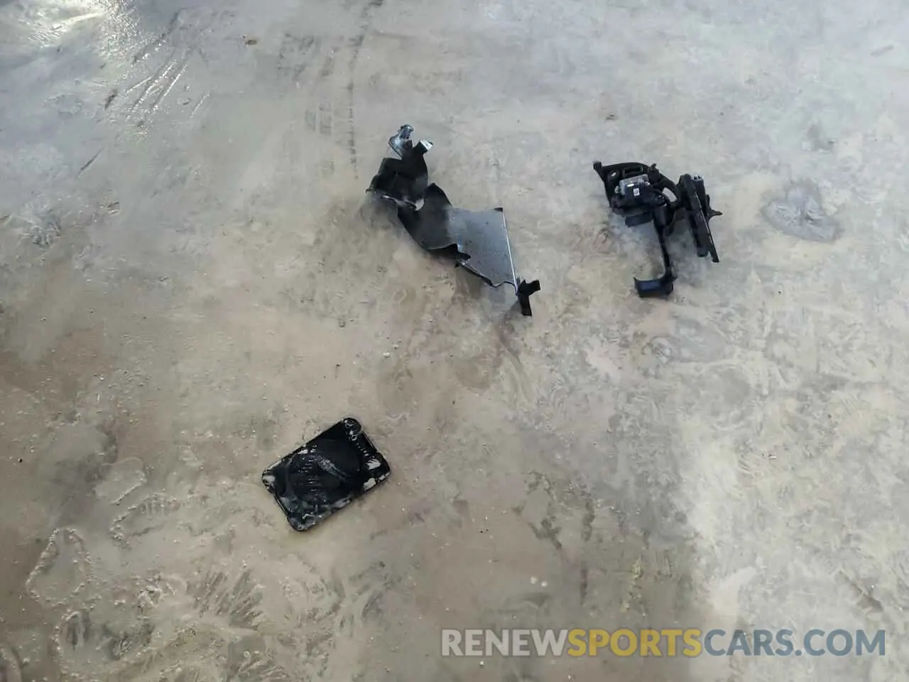 13 Photograph of a damaged car SALE26EU9P2144099 LAND ROVER ALL OTHER 2023