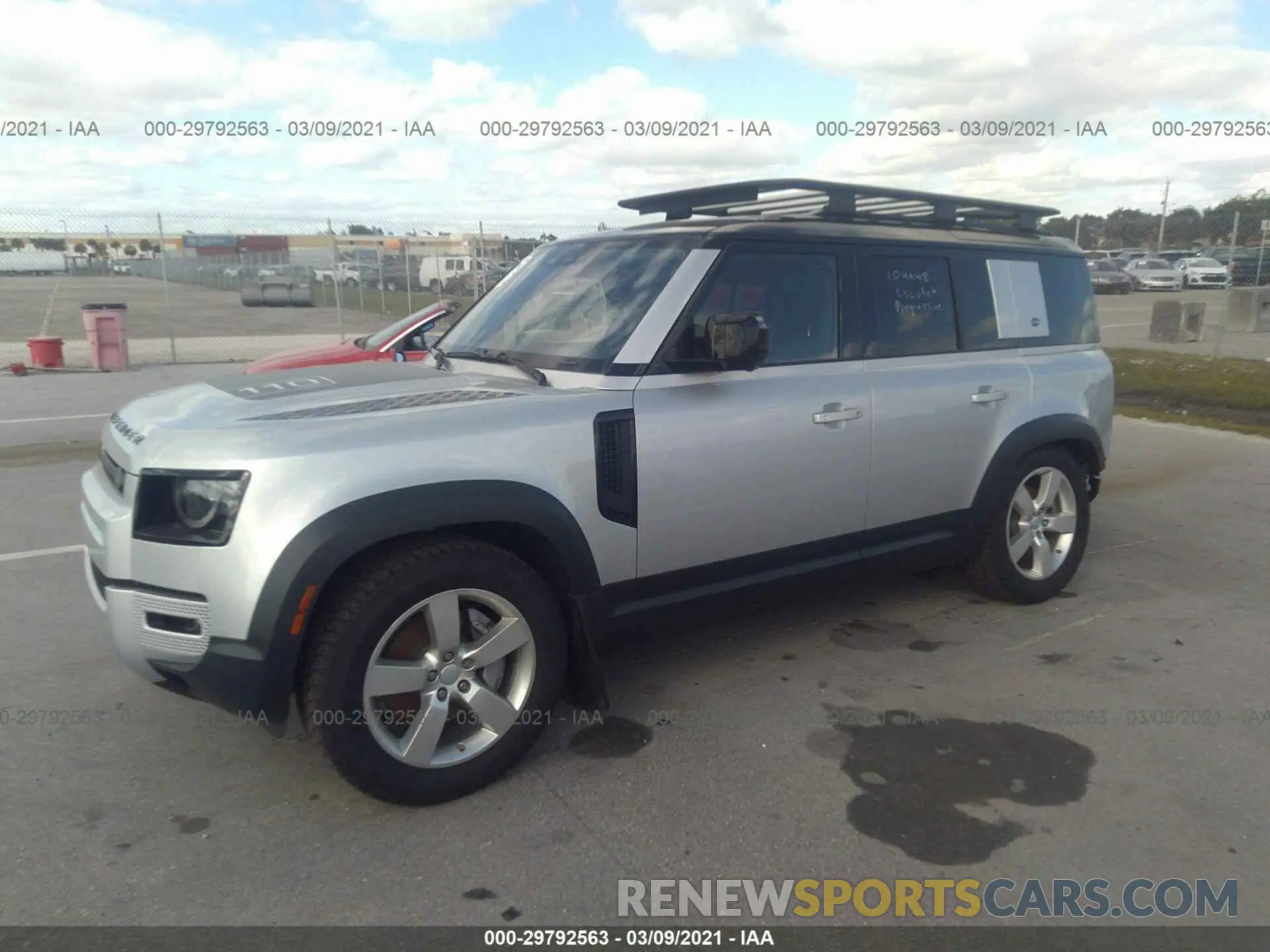 2 Фотография поврежденного автомобиля SALE1EEU7L2005466 LAND ROVER DEFENDER 2020